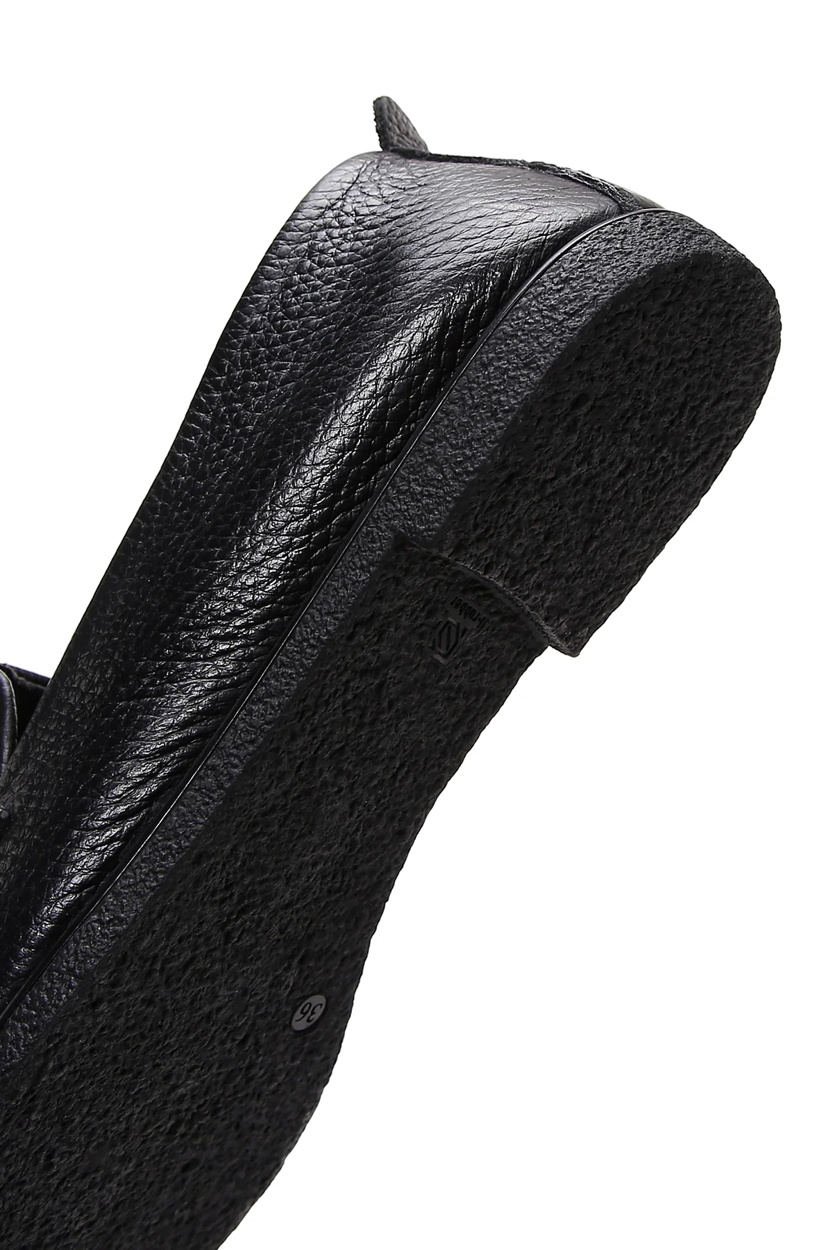 Kadın Siyah Deri Maskülen Loafer - Image 8