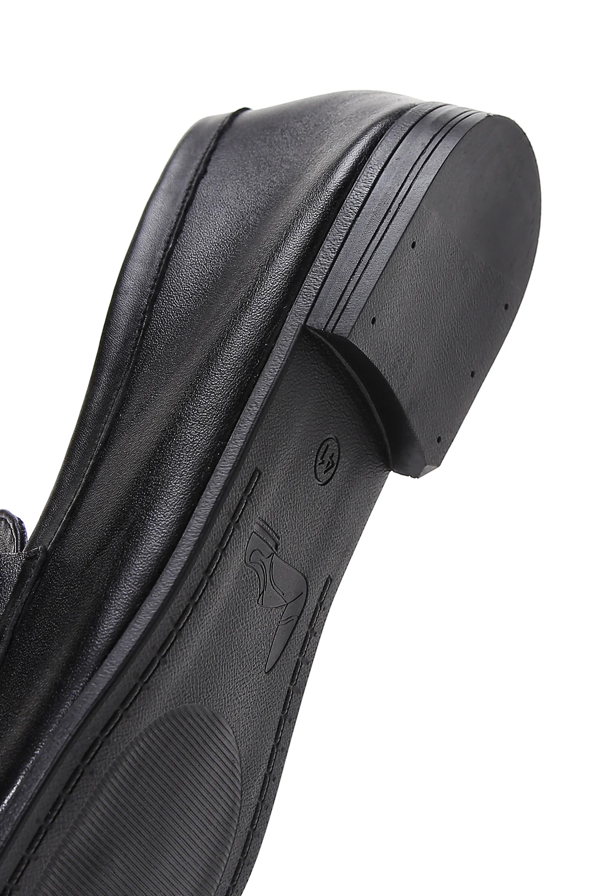 Kadın Siyah Deri Maskülen Loafer - Image 7