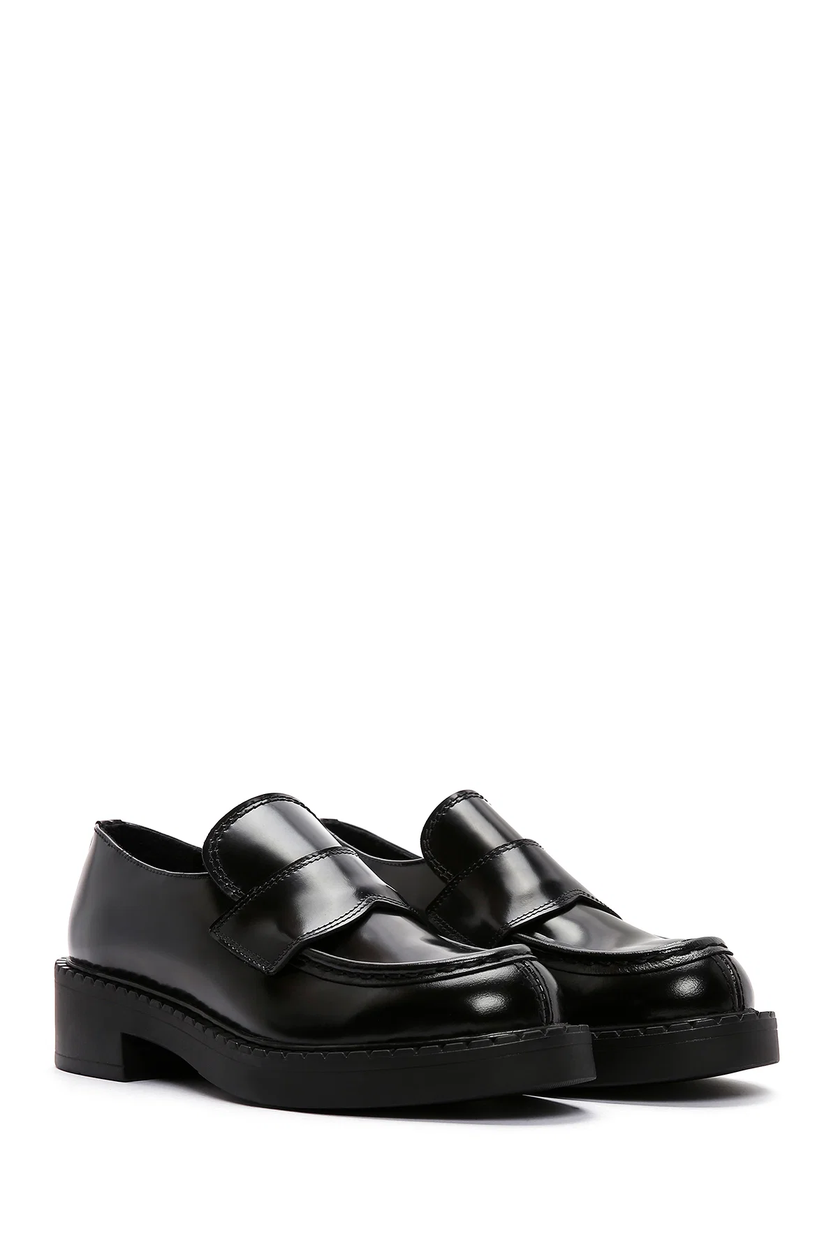 Kadın Siyah Deri Maskülen Loafer - Image 3