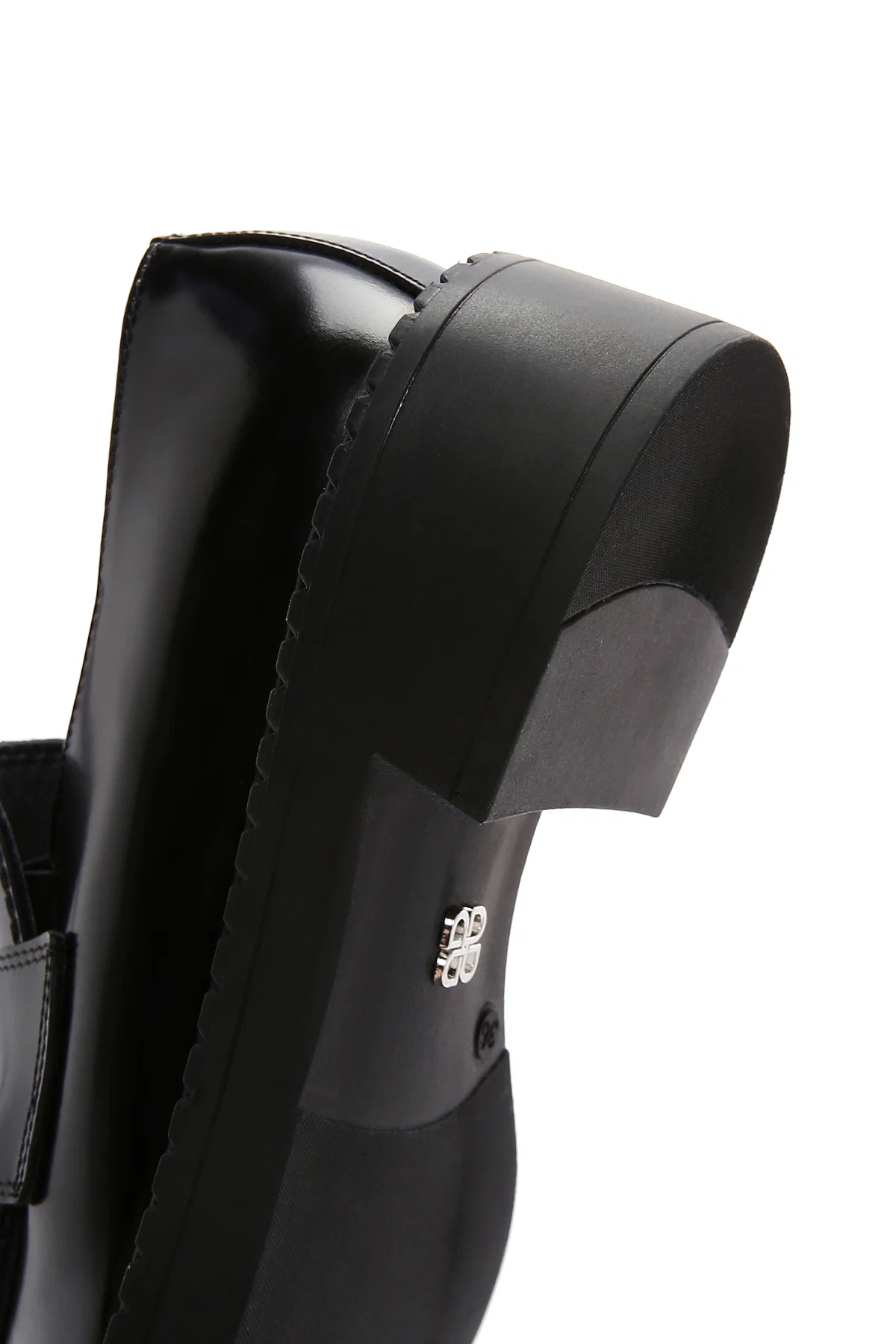 Kadın Siyah Deri Maskülen Loafer - Image 8
