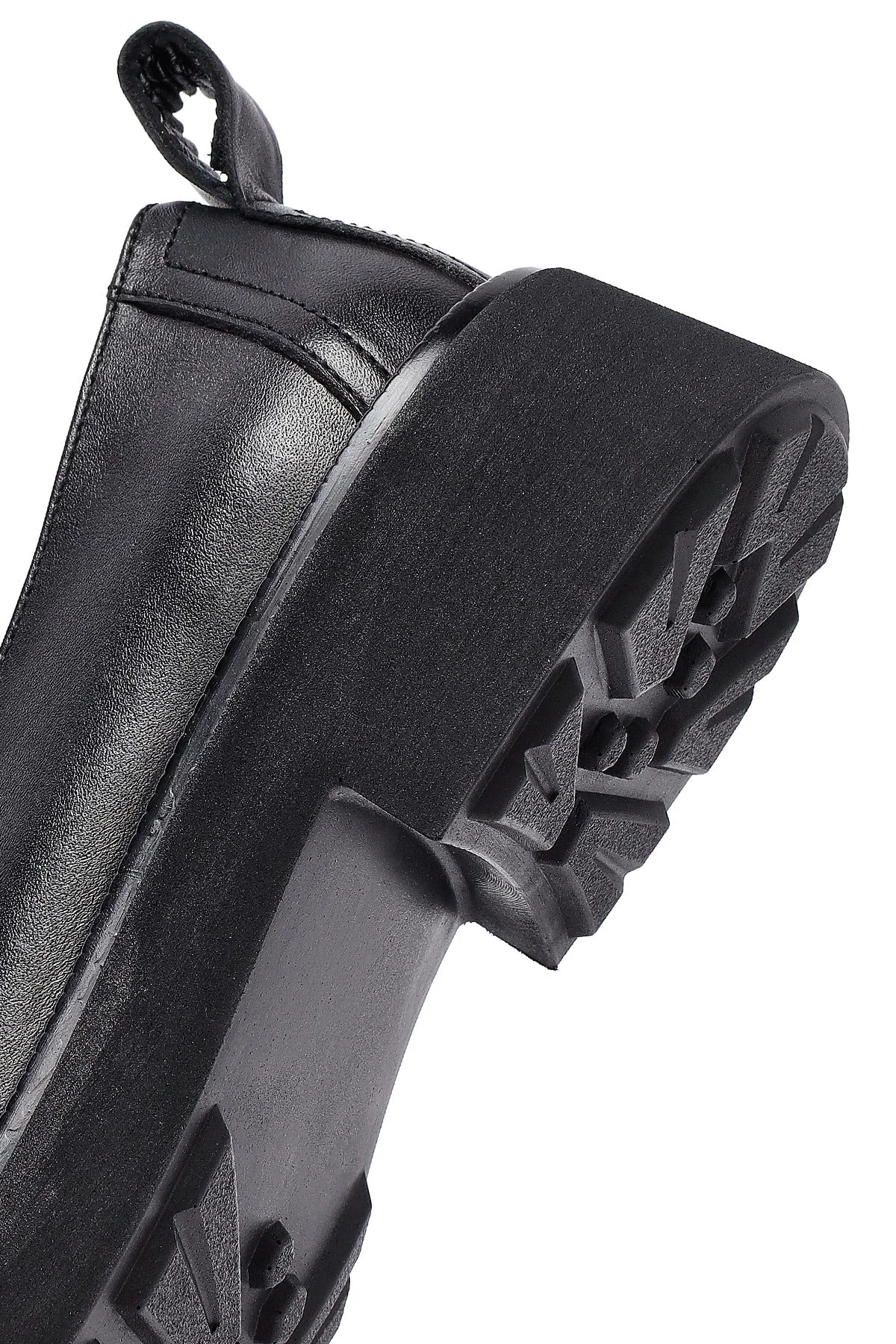 Kadın Siyah Deri Maskülen Loafer - Image 8