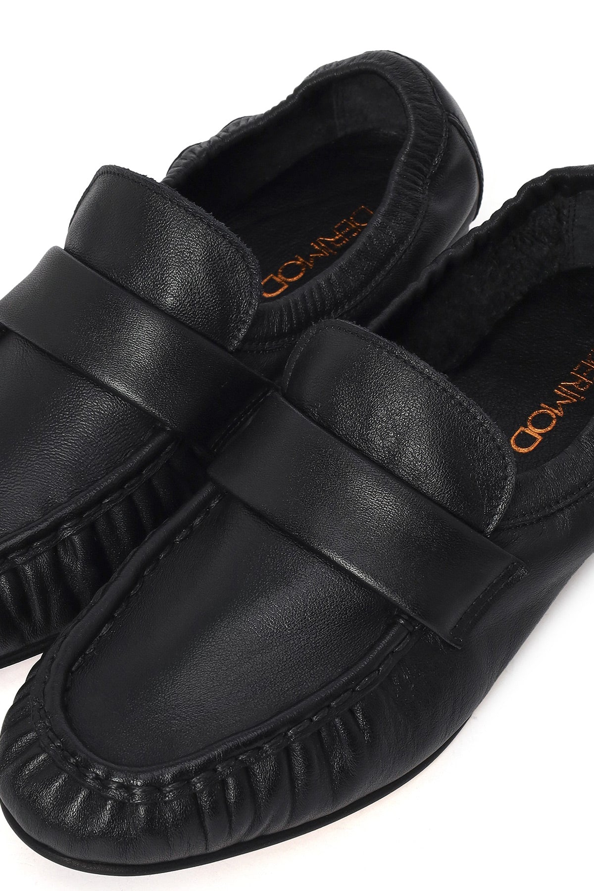 Kadın Siyah Deri Maskülen Loafer - Image 10