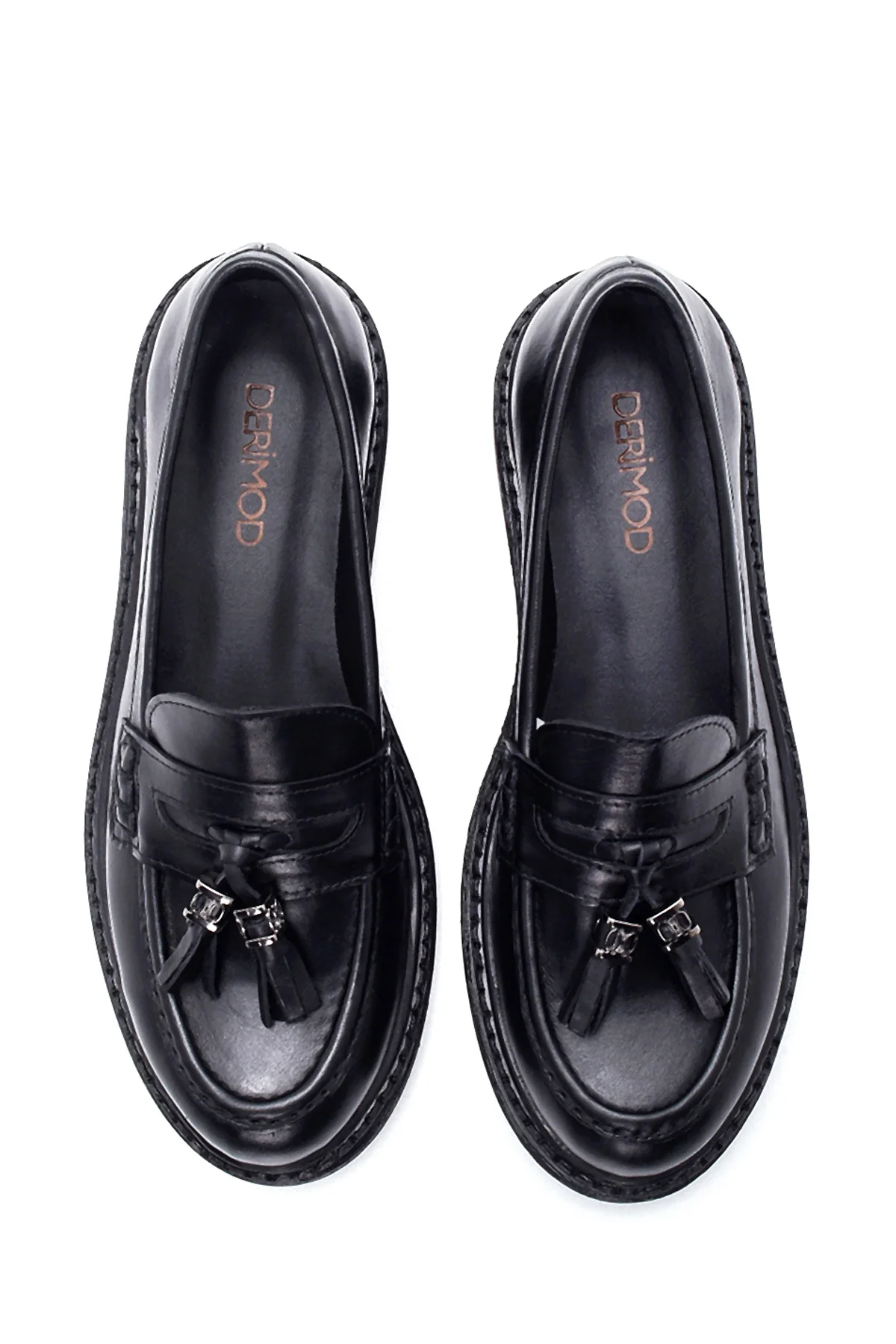 Kadın Siyah Deri Püsküllü Loafer - Image 7