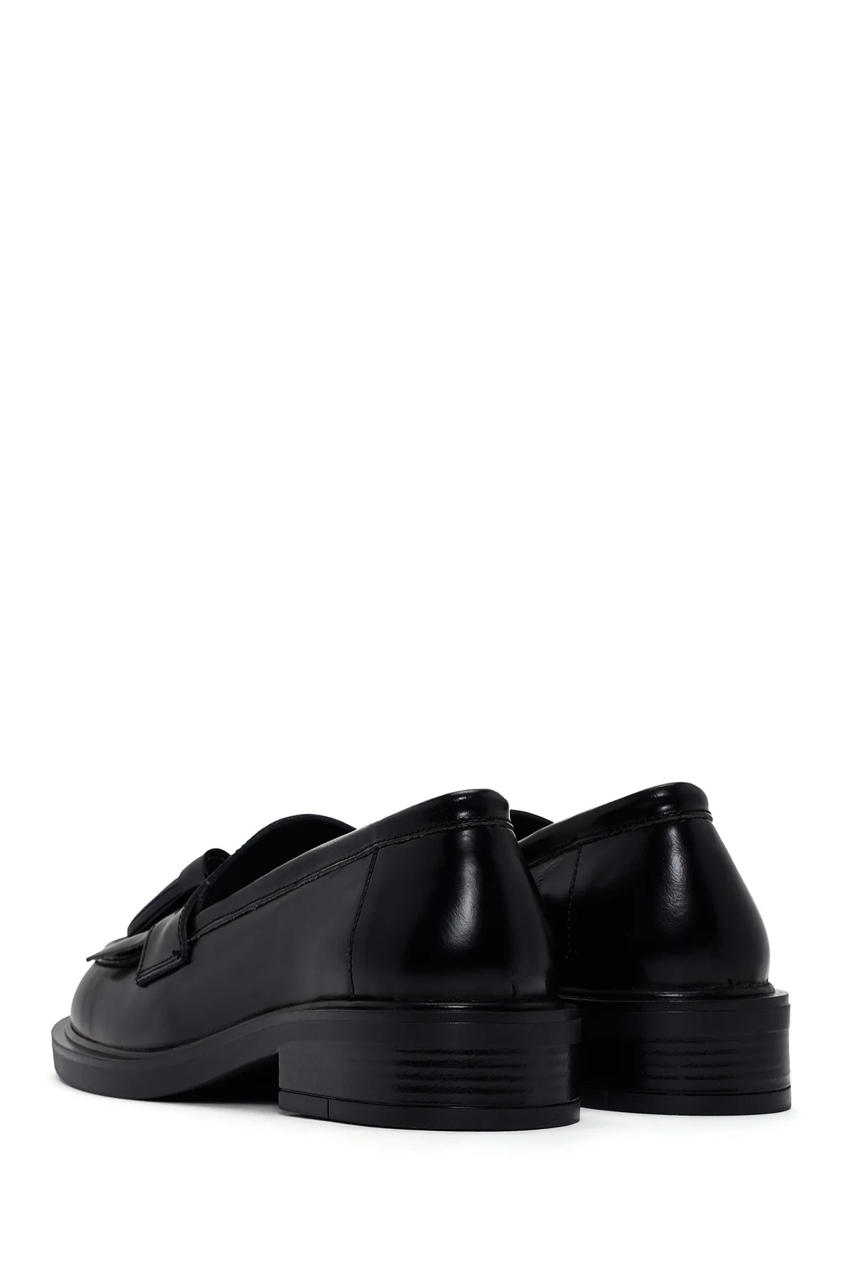 Kadın Siyah Deri Püsküllü Maskülen Loafer - Image 5
