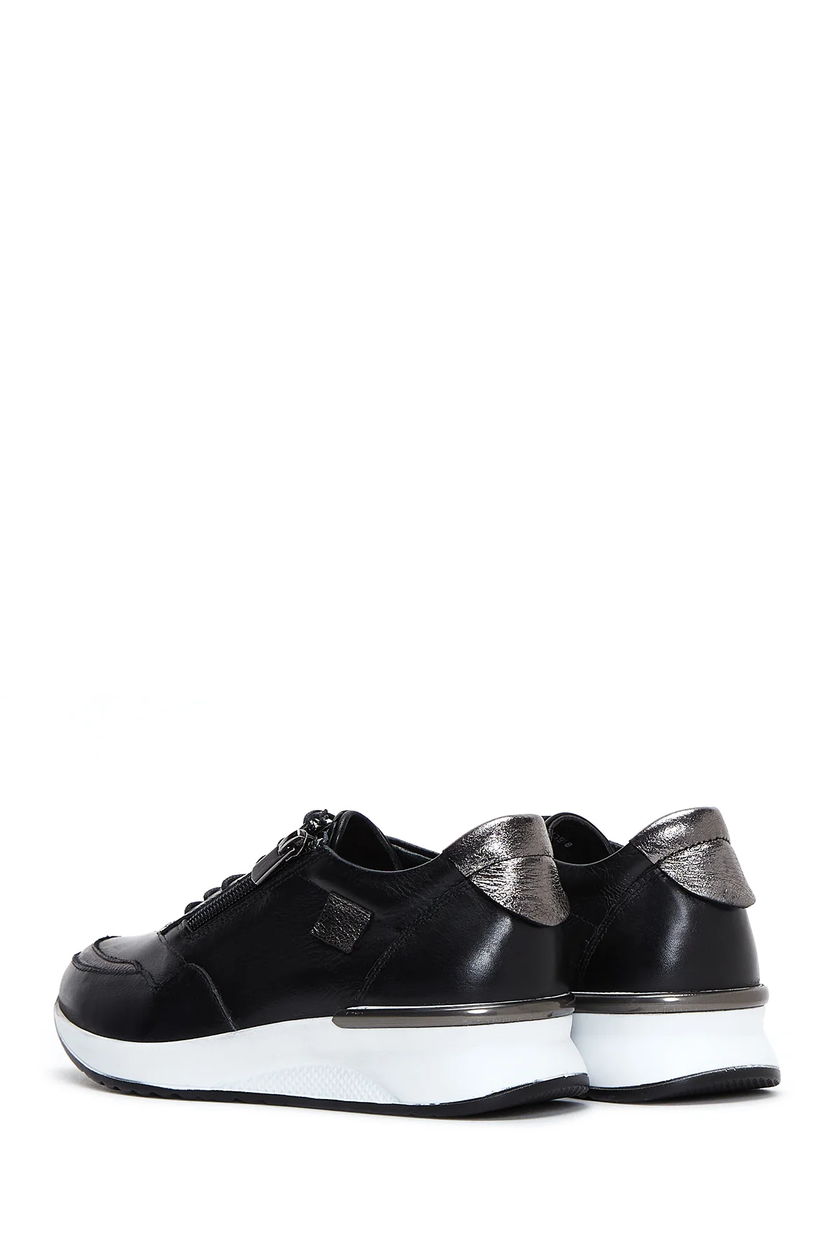 Kadın Siyah Deri Sneaker - Image 5