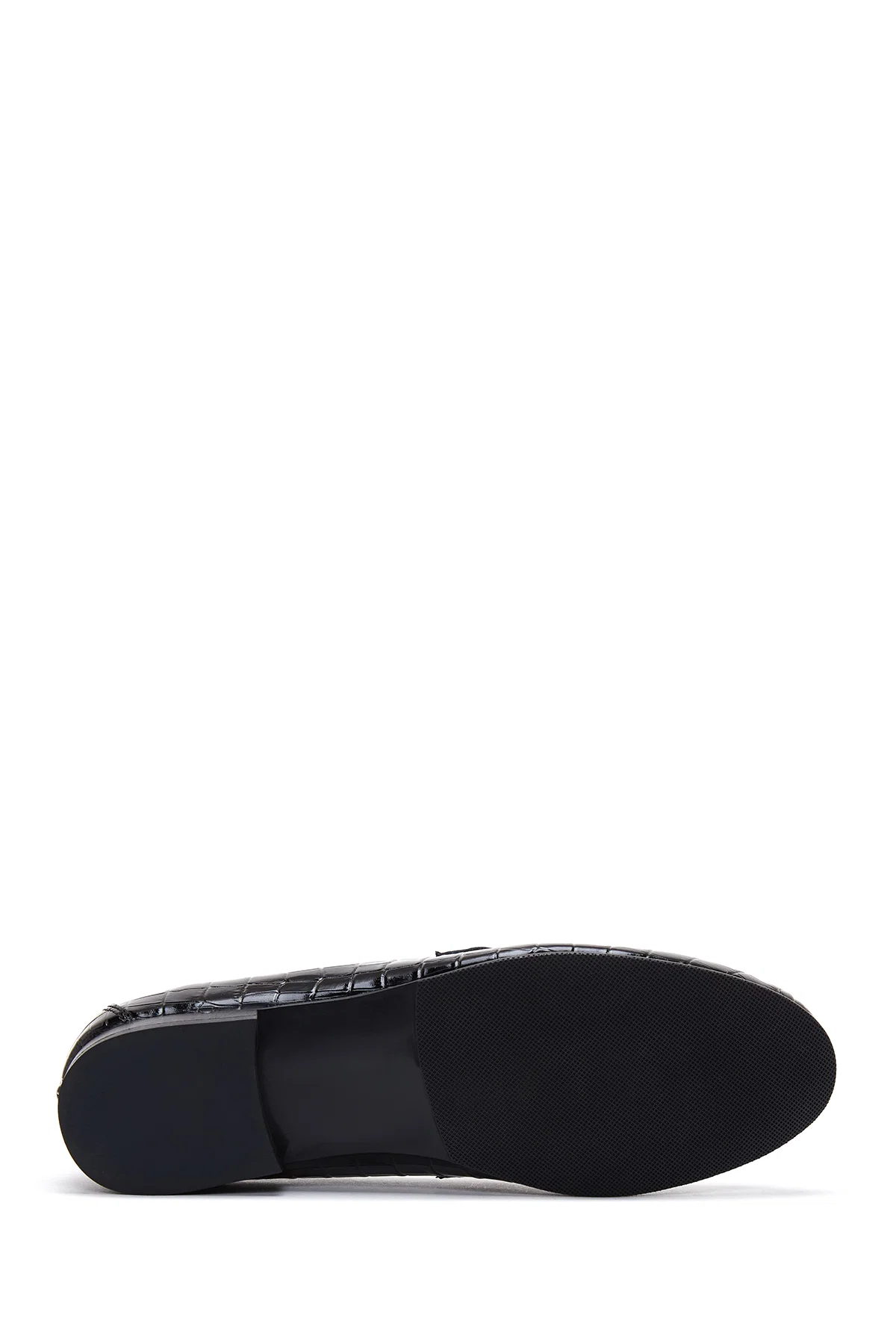 Kadın Siyah Deri Tokalı Kroko Desenli Loafer - Image 4