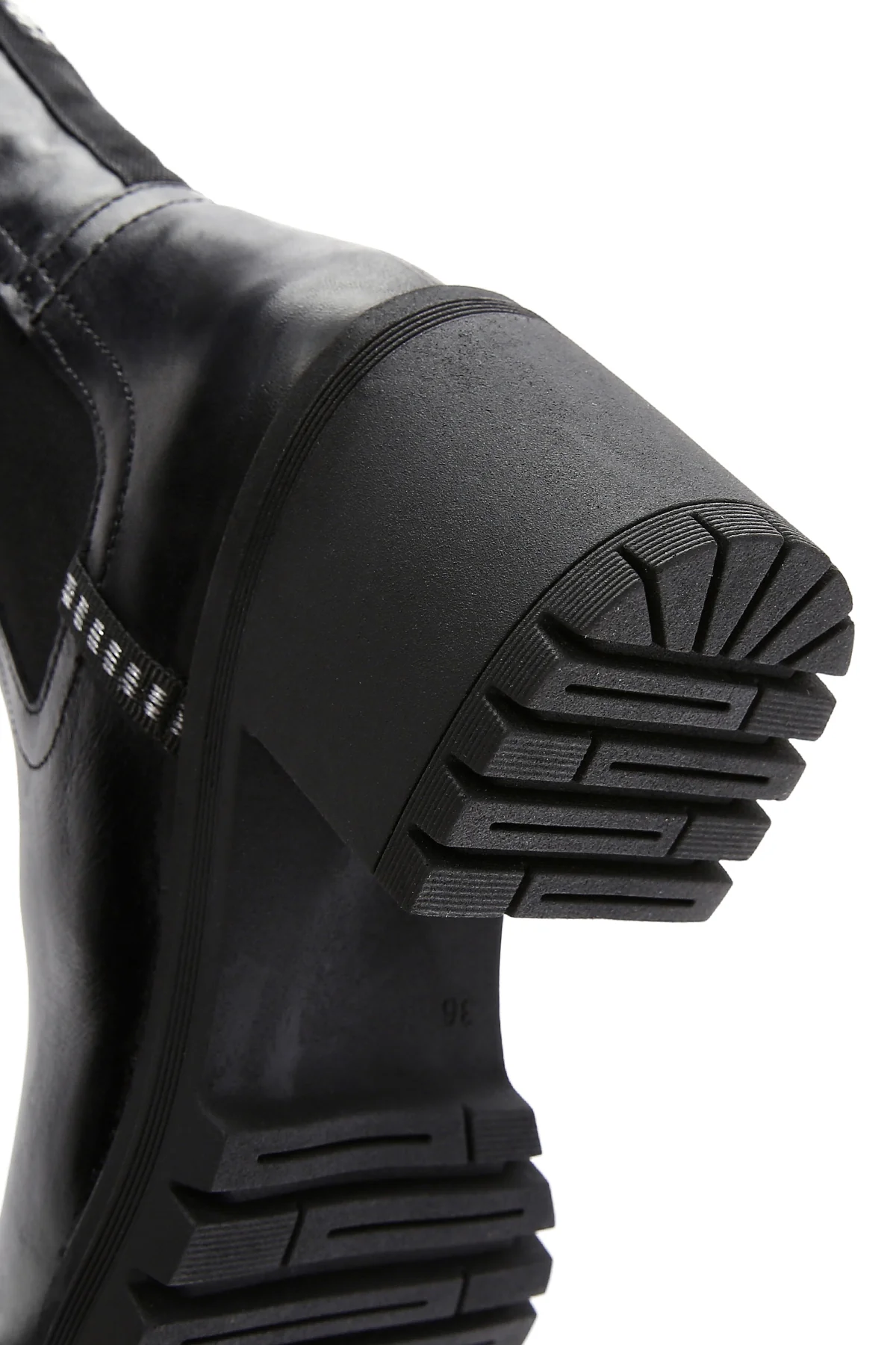 Kadın Siyah Deri Topuklu Chelsea Bot - Image 8