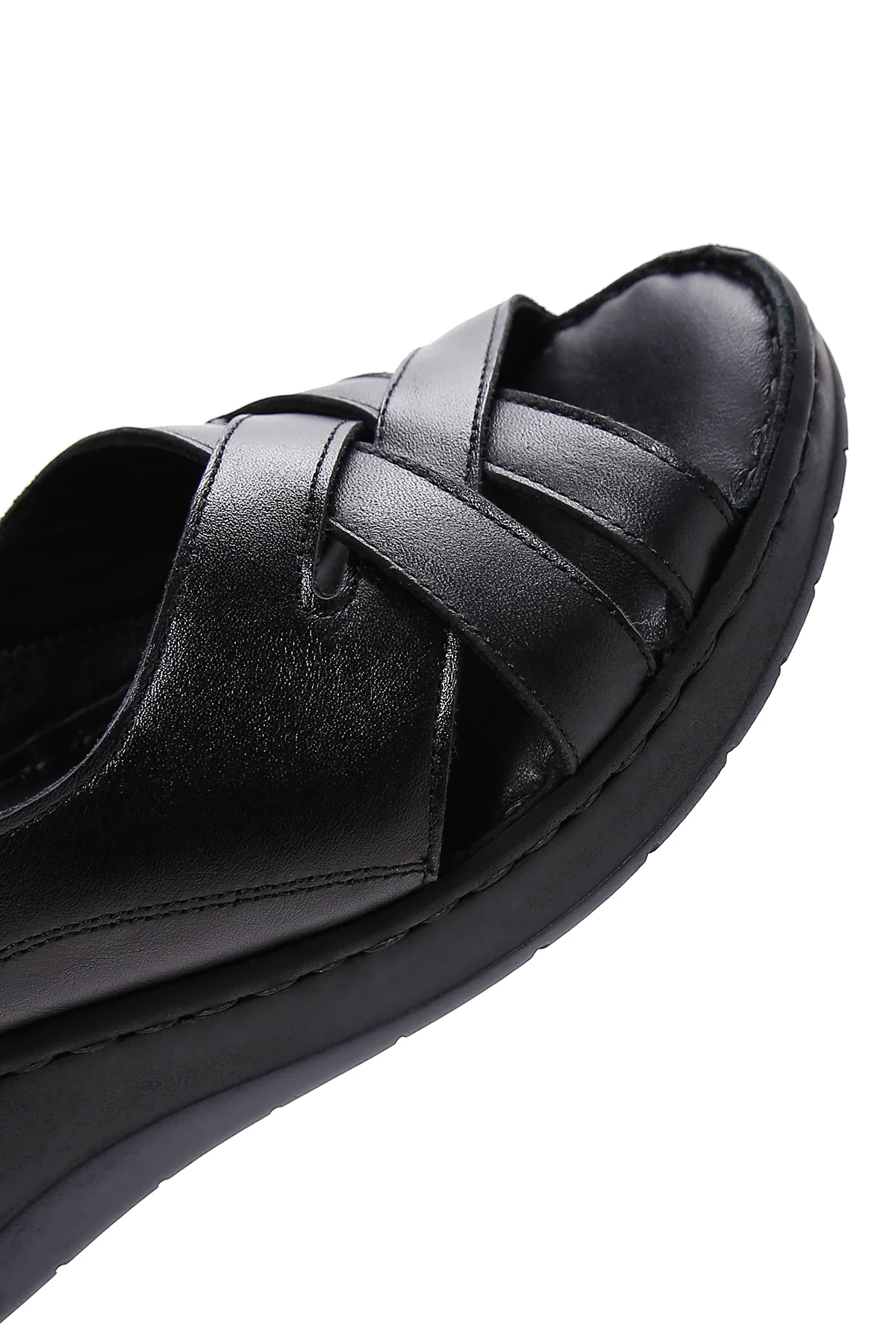 Kadın Siyah Dolgu Topuklu Bilekten Bantlı Deri Comfort Sandalet - Image 8