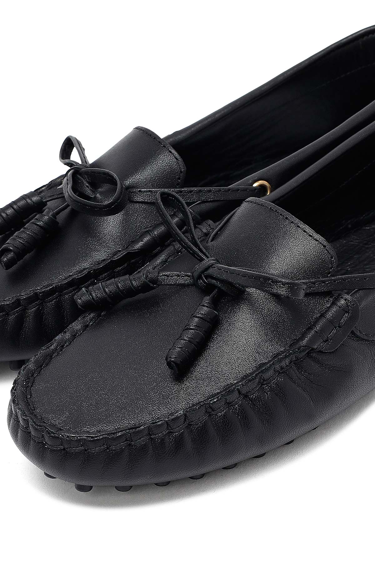 Kadın Siyah Fiyonklu Deri Loafer - Image 11