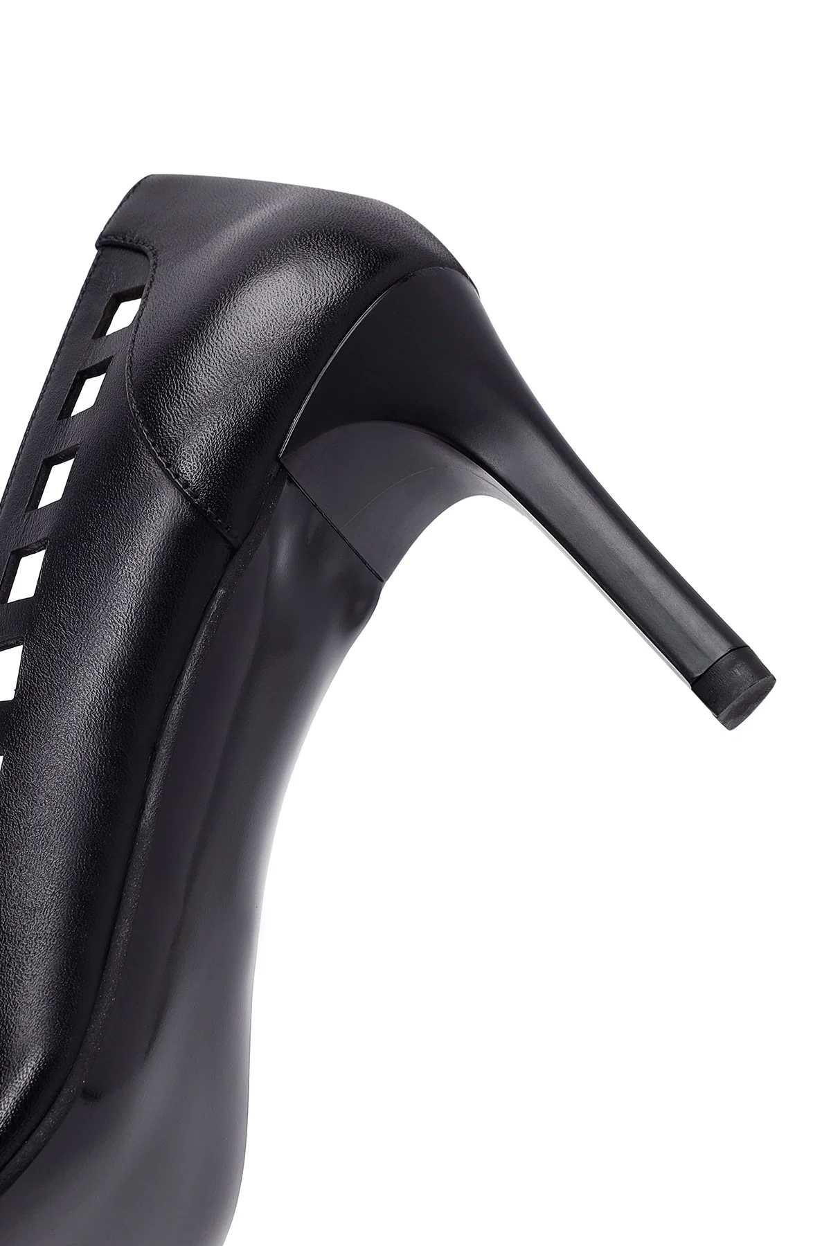 Kadın Siyah İnce Topuklu Deri Stiletto - Image 12