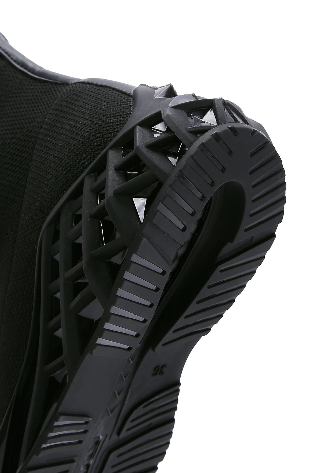 Kadın Siyah Kalın Tabanlı Bilekli Sneaker - Image 7