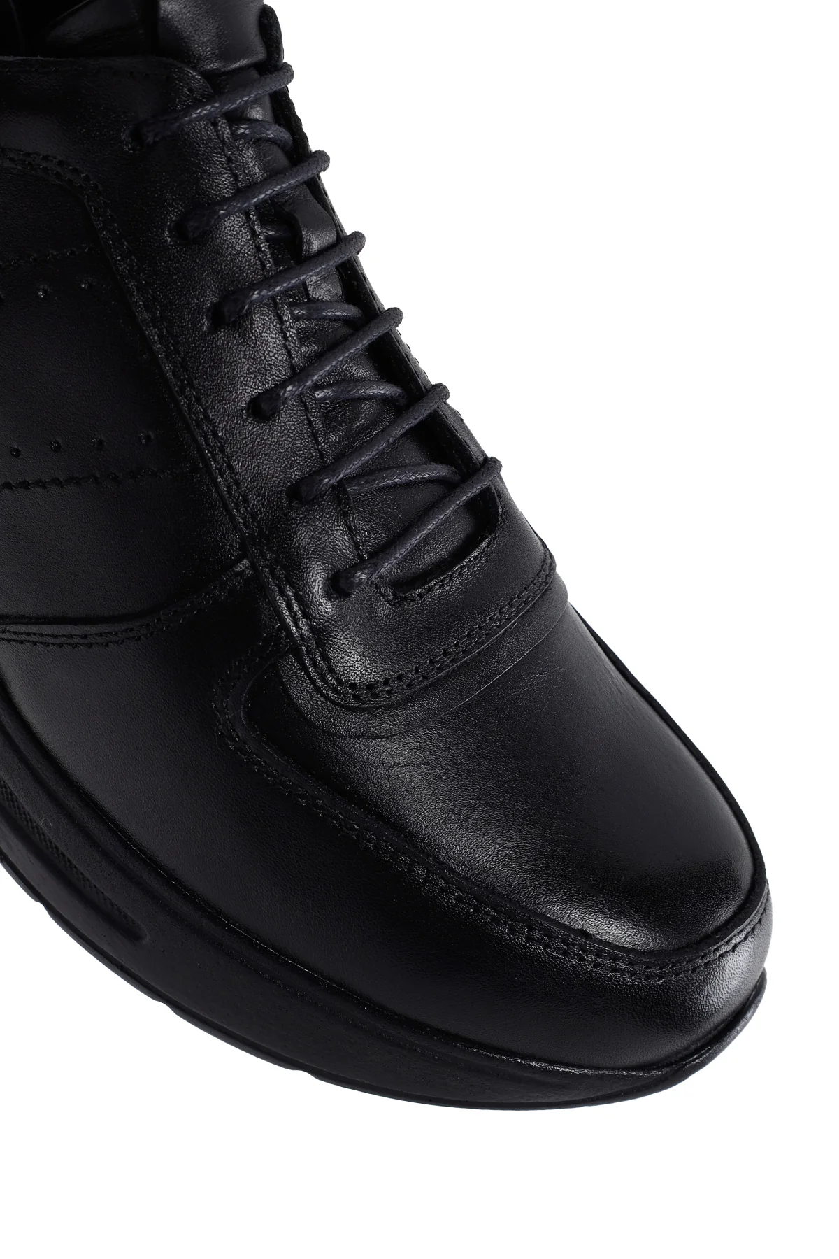 Kadın Siyah Kalın Tabanlı Deri Casual Sneaker - Image 9
