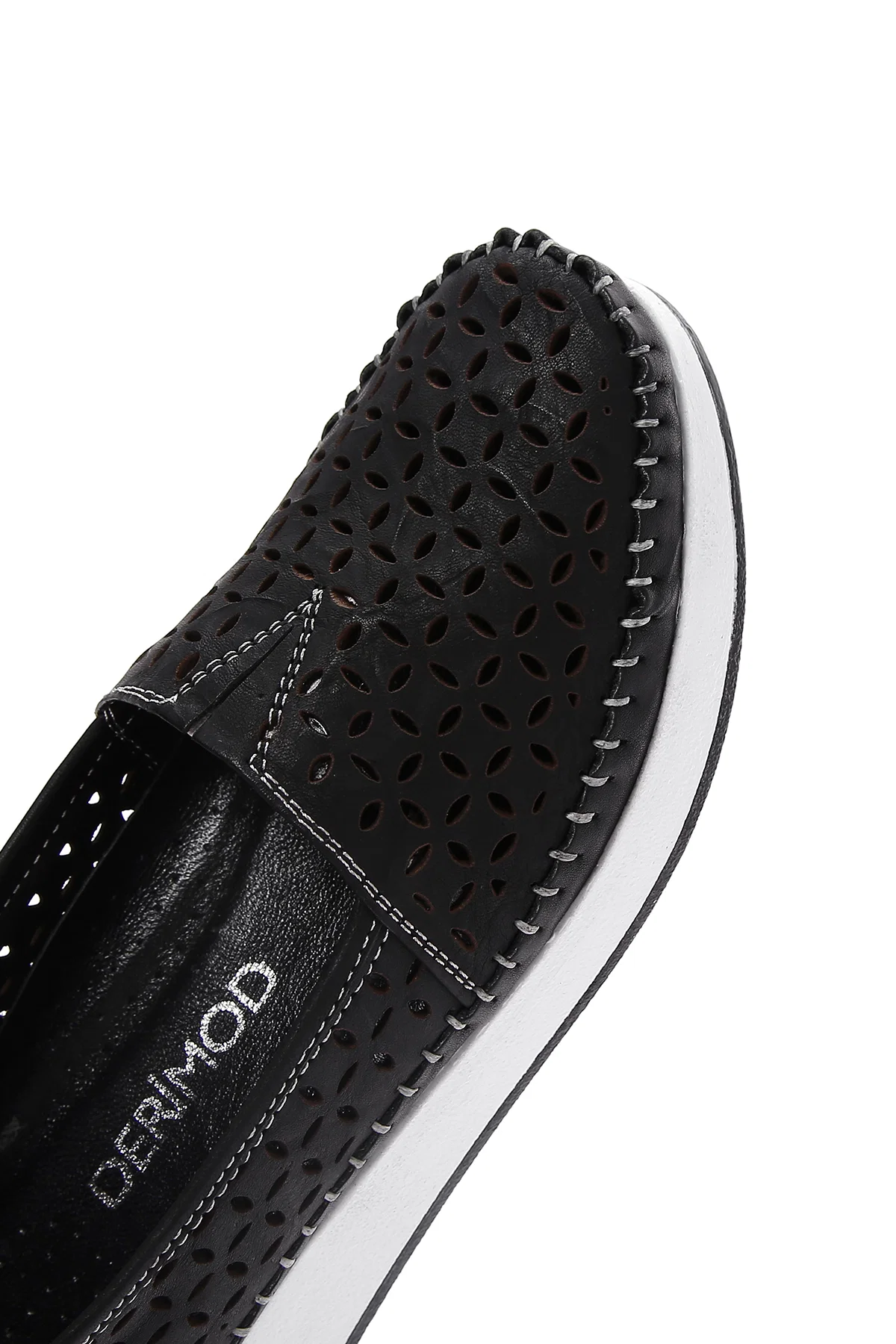 Kadın Siyah Kalın Tabanlı Deri Comfort Loafer - Image 9
