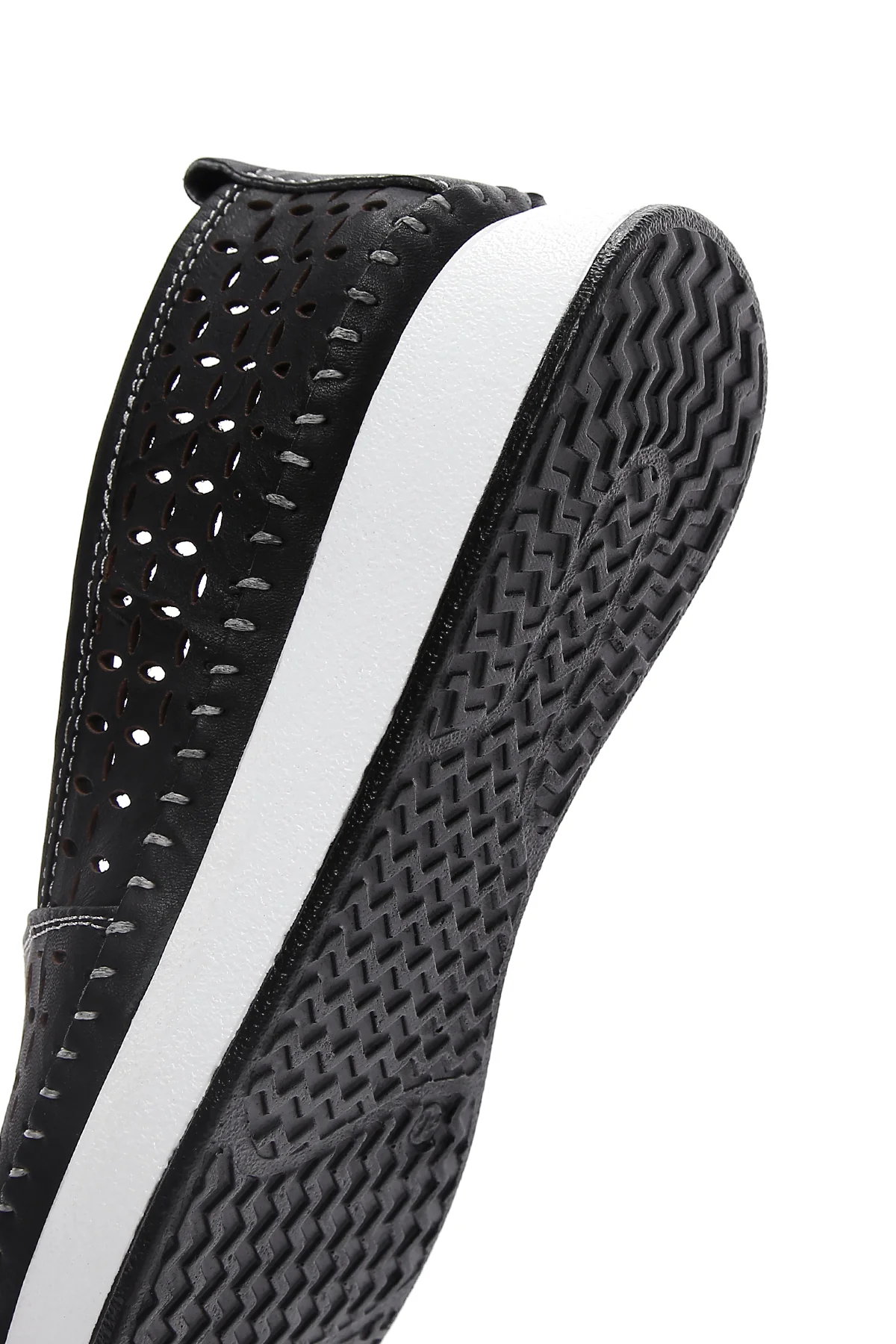 Kadın Siyah Kalın Tabanlı Deri Konfor Loafer - Image 8