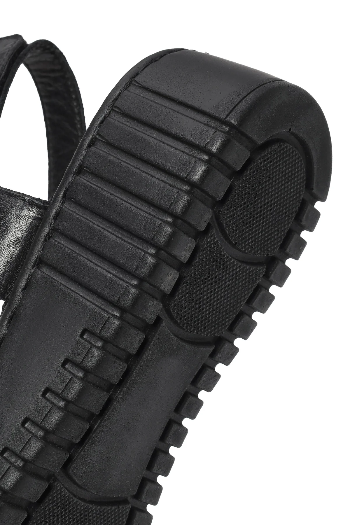 Kadın Siyah Kalın Tabanlı Deri Comfort Sandalet - Image 8