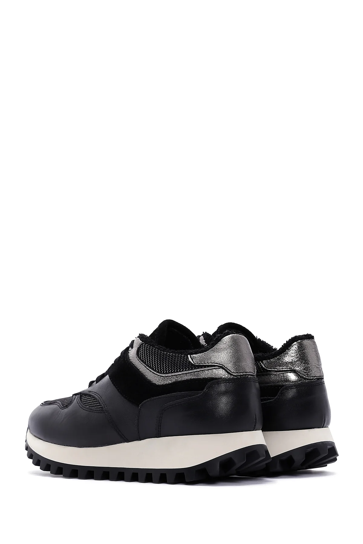 Kadın Siyah Kalın Tabanlı Deri Sneaker - Image 5