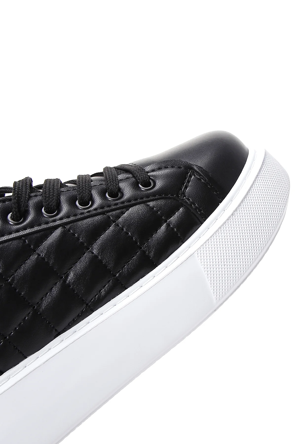 Kadın Siyah Kalın Tabanlı Kapitone Sneaker - Image 8