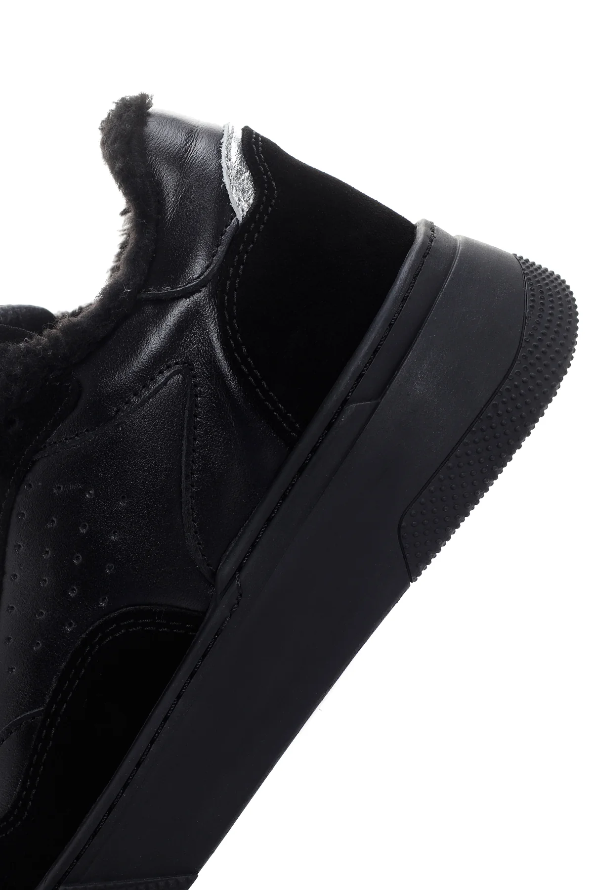 Kadın Siyah Kalın Tabanlı Kürklü Deri Sneaker - Image 7