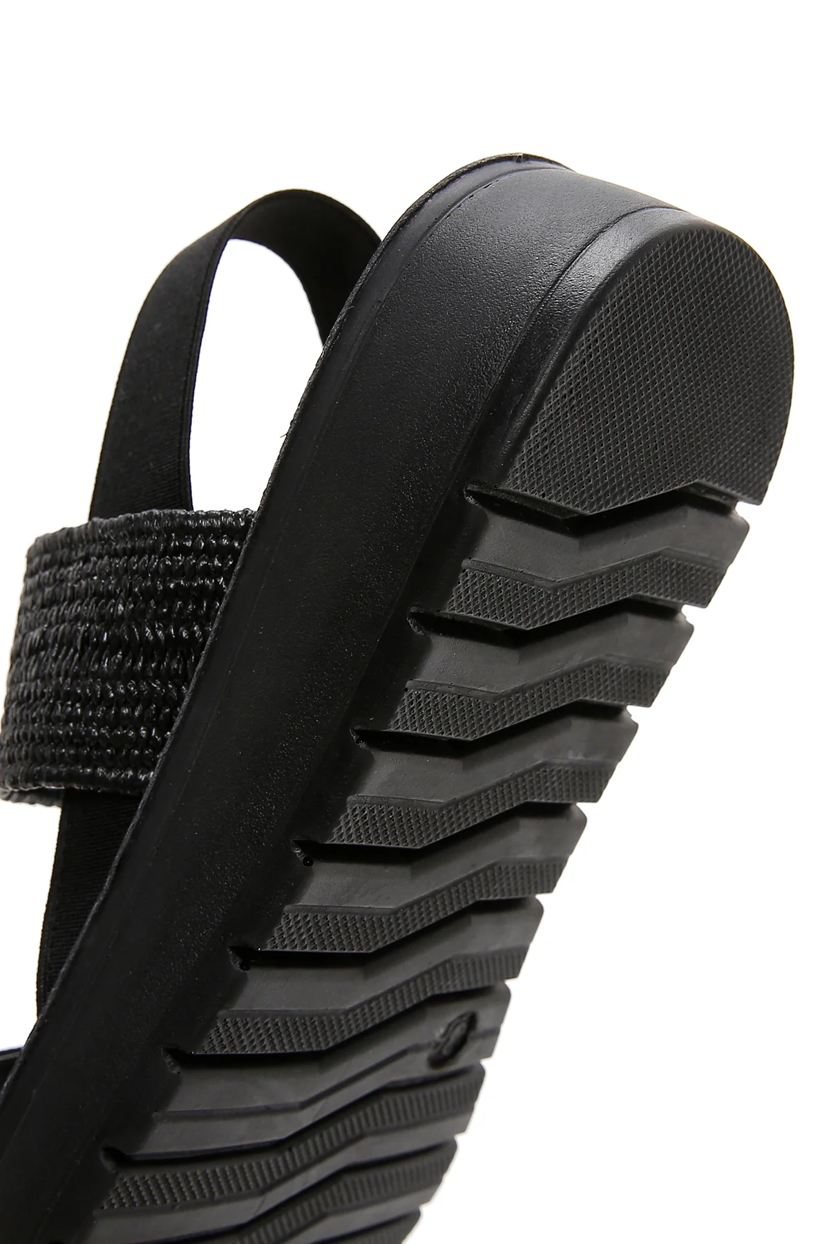 Kadın Siyah Kalın Tabanlı Sandalet - Image 9