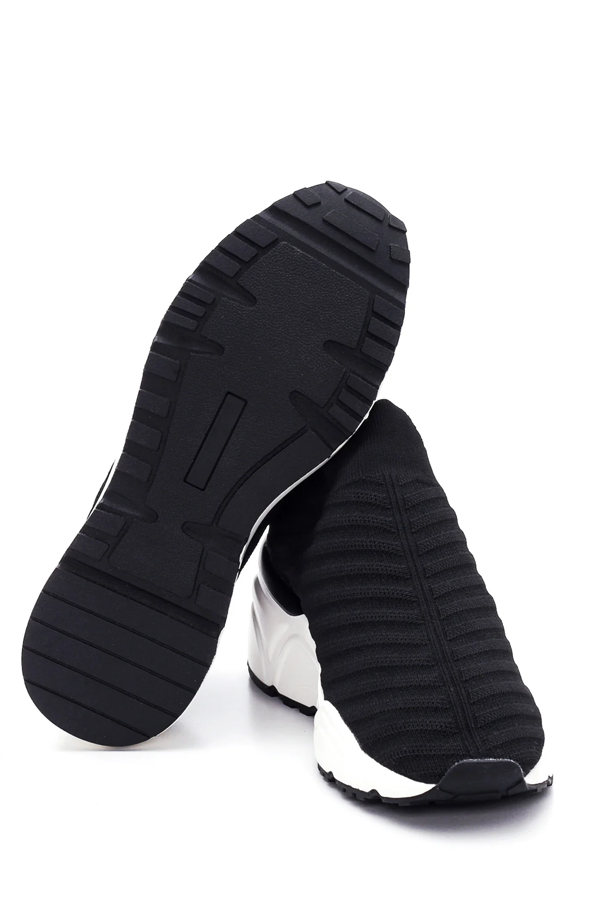 Kadın Siyah Kalın Tabanlı Sneaker - Image 4