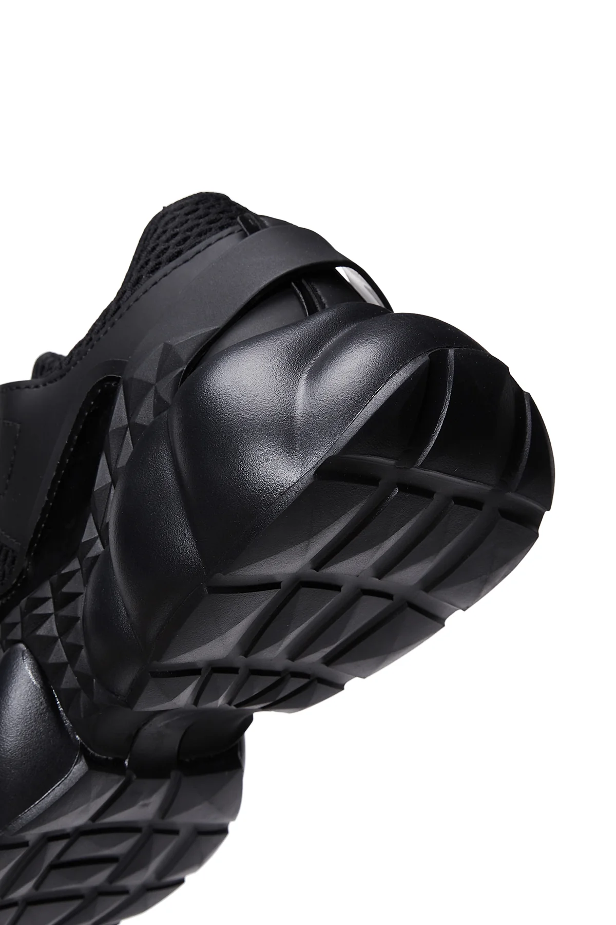 Kadın Siyah Kalın Tabanlı Sneaker - Image 9