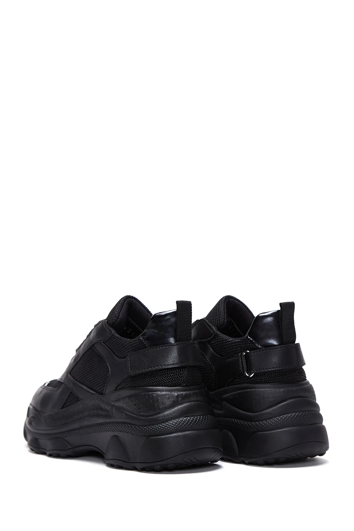 Kadın Siyah Kalın Tabanlı Sneaker - Image 5