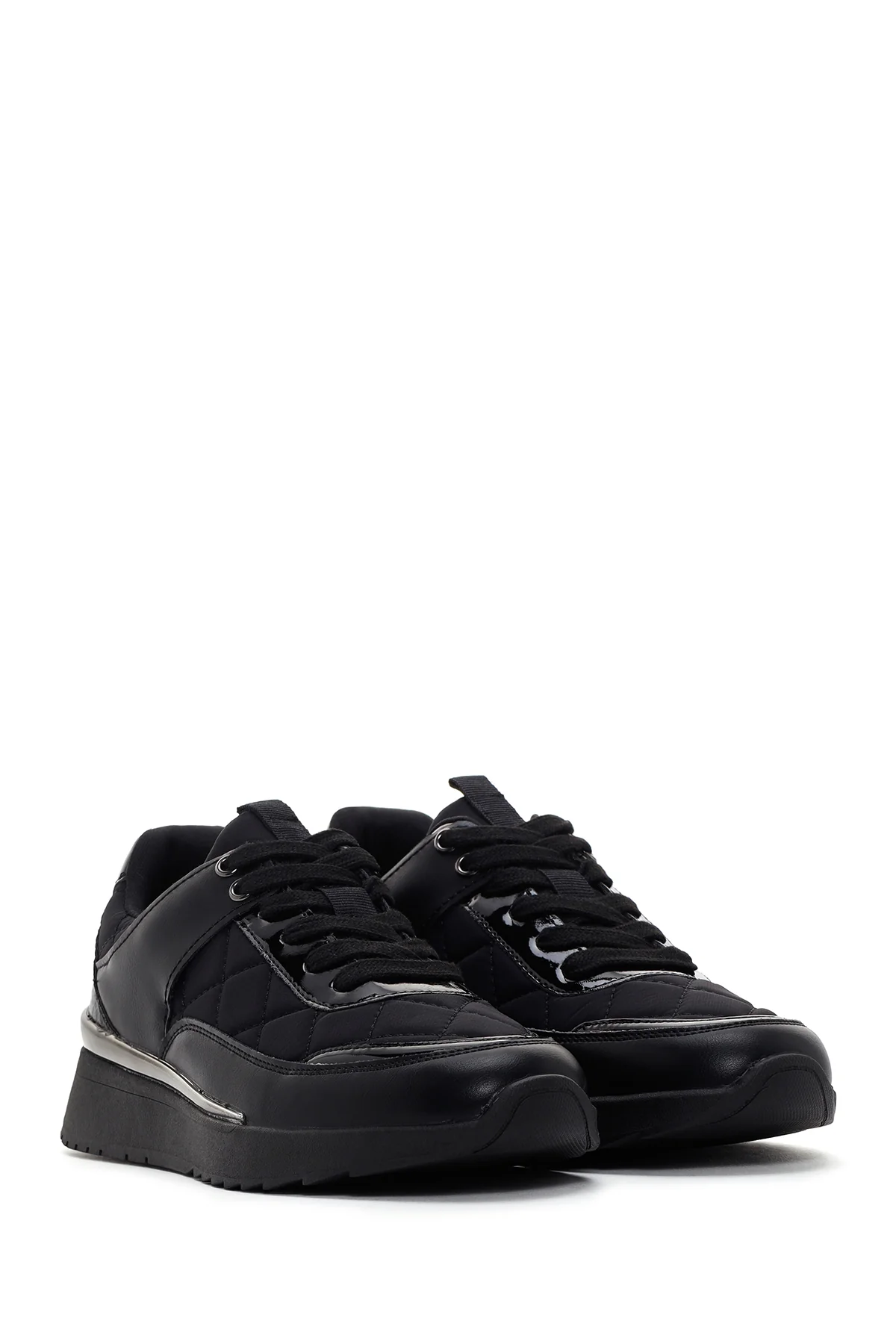 Kadın Siyah Kalın Tabanlı Sneaker - Image 3