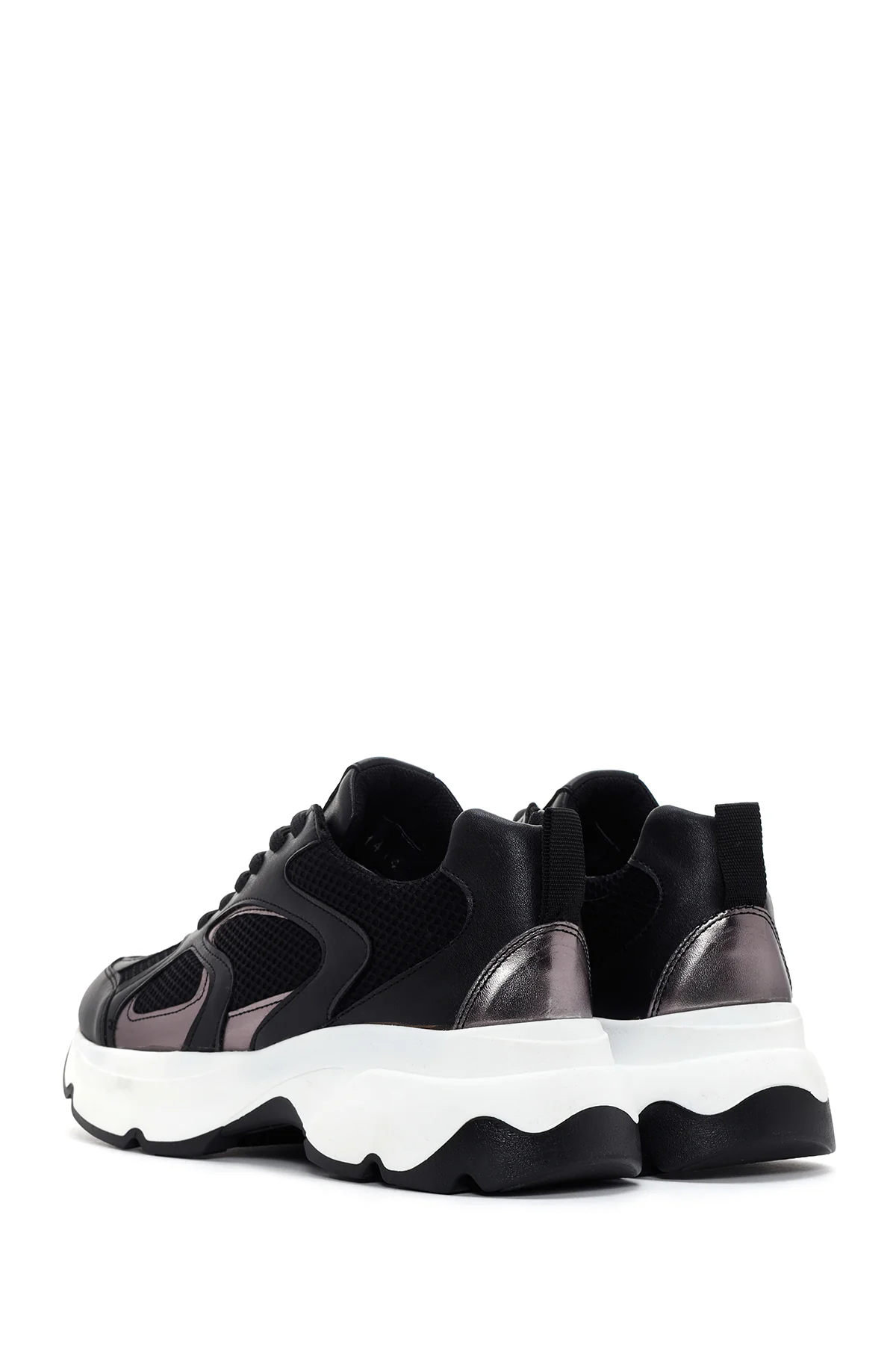 Kadın Siyah Kalın Tabanlı Sneaker - Image 5