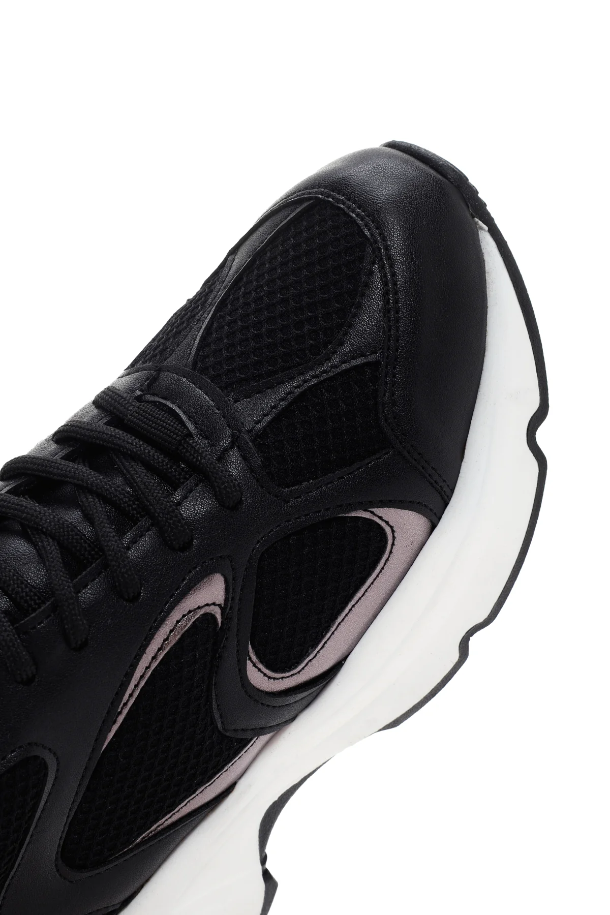 Kadın Siyah Kalın Tabanlı Sneaker - Image 9