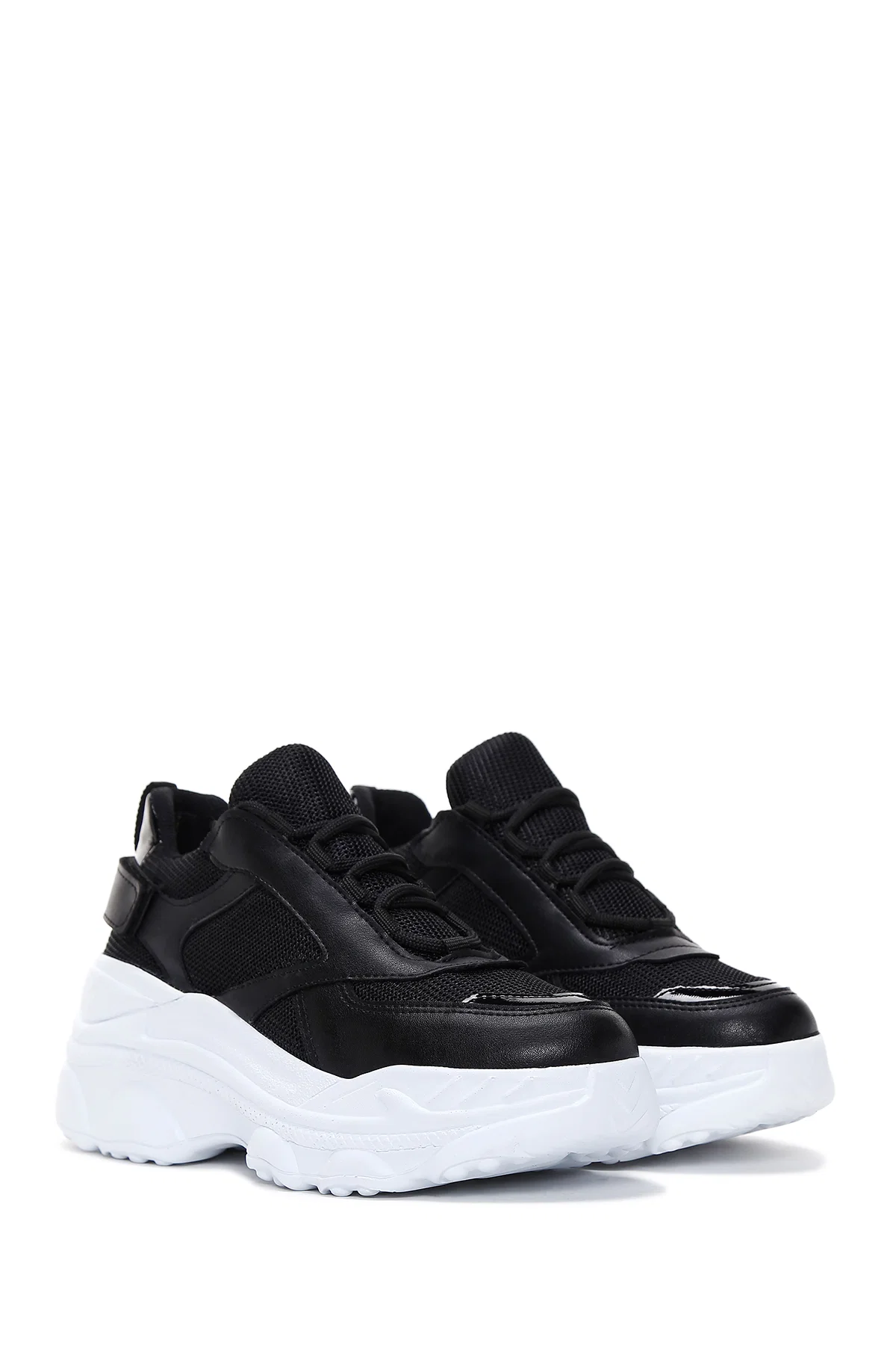 Kadın Siyah Kalın Tabanlı Sneaker - Image 3