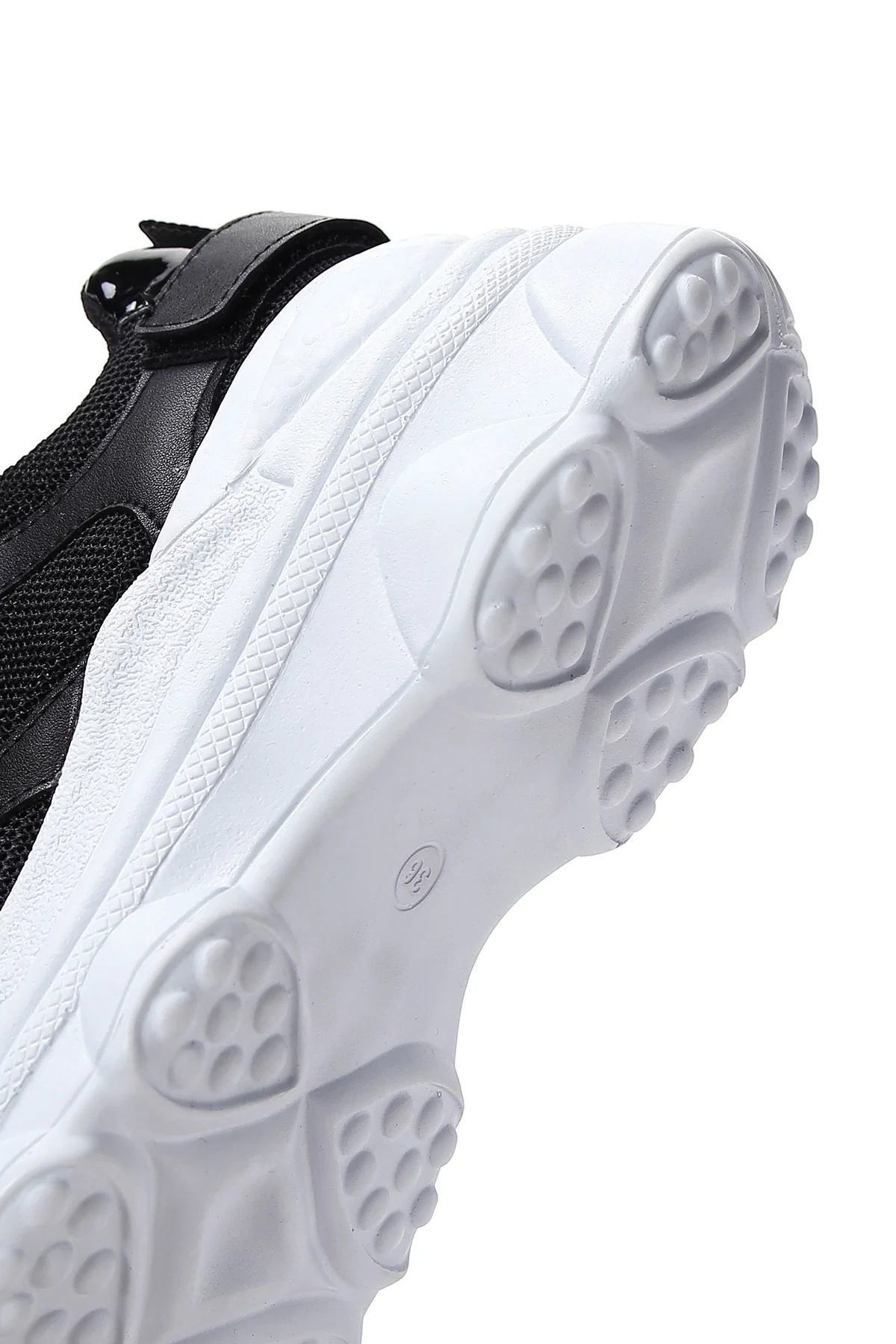 Kadın Siyah Kalın Tabanlı Sneaker - Image 7