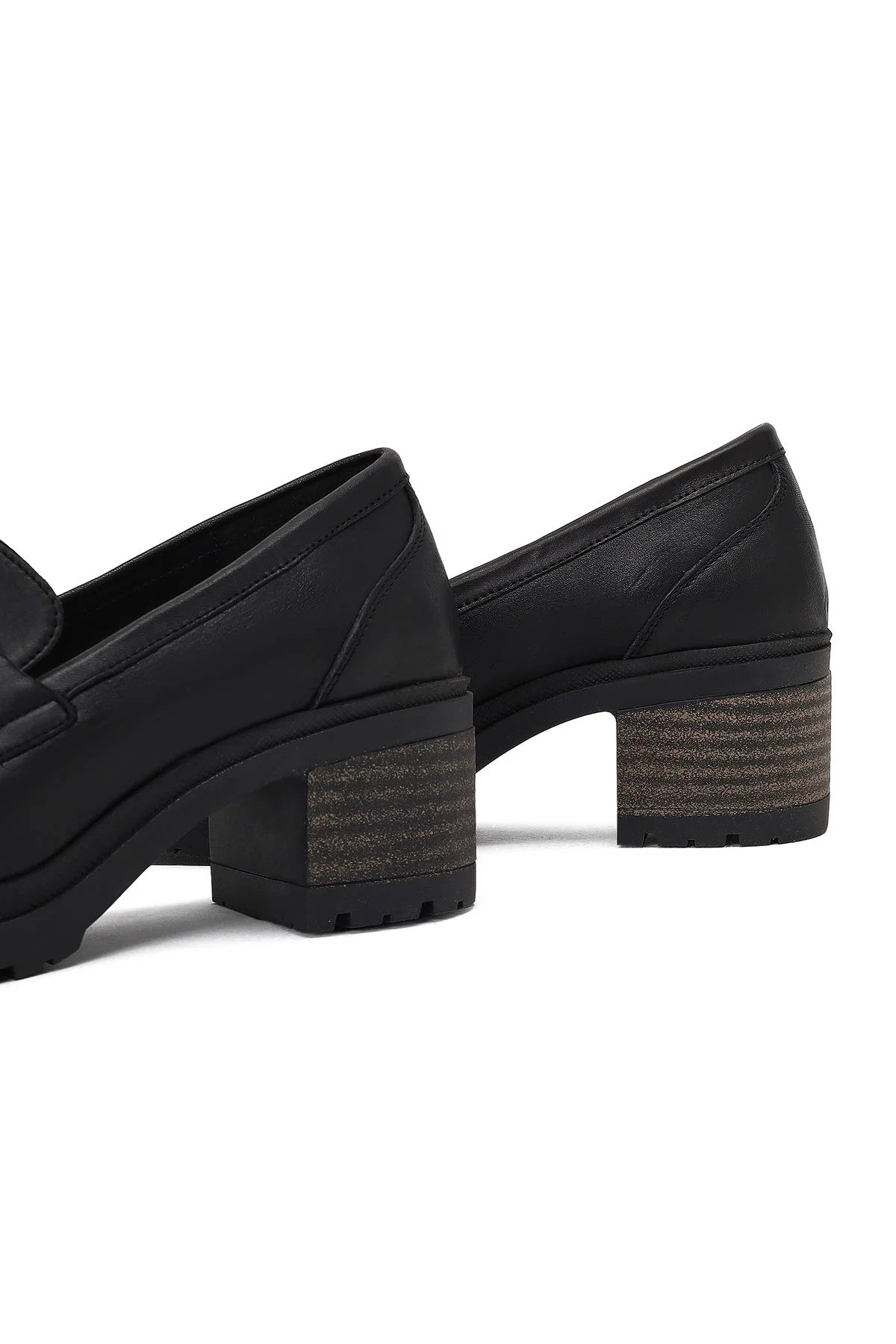 Kadın Siyah Kalın Topuklu Deri Maskülen Loafer - Image 11