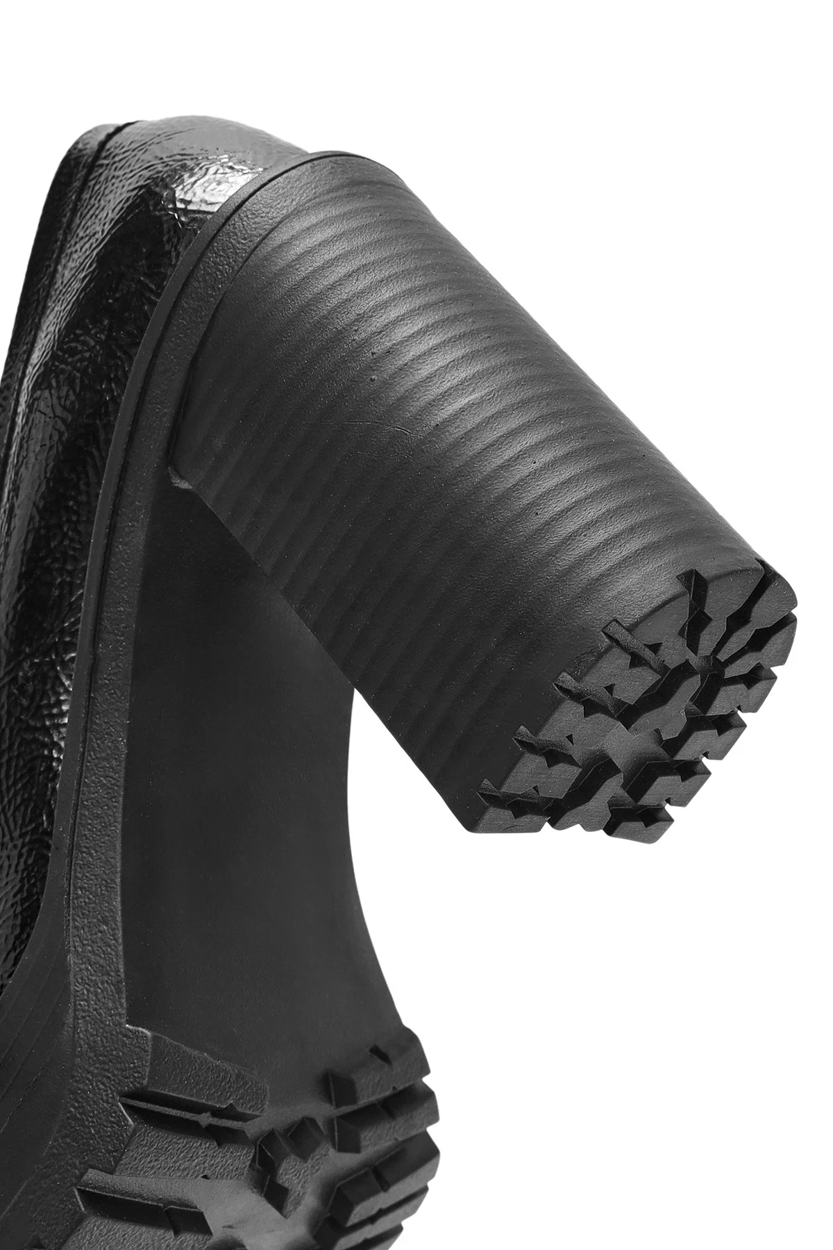 Kadın Siyah Kalın Topuklu Rugan Maskülen Loafer - Image 10