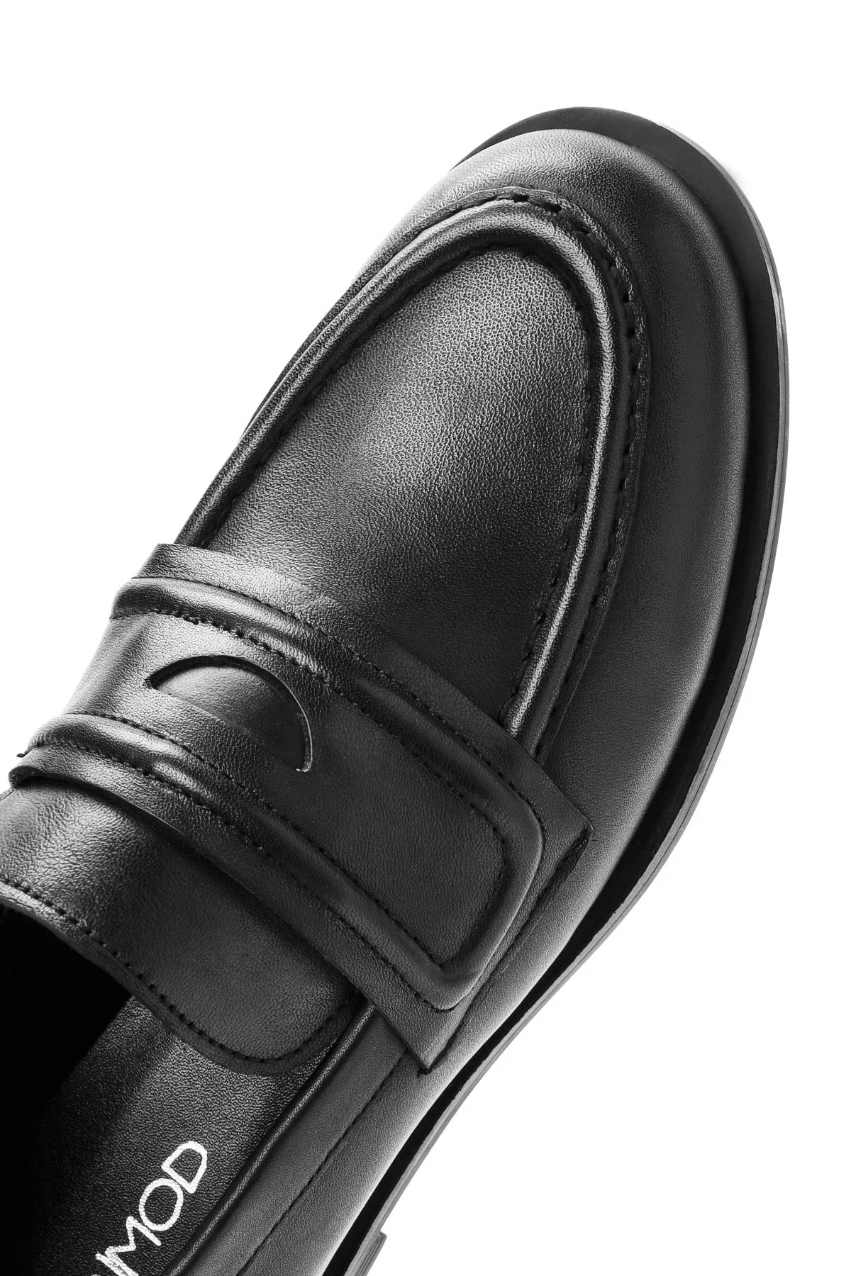 Kadın Siyah Klasik Deri Loafer - Image 10