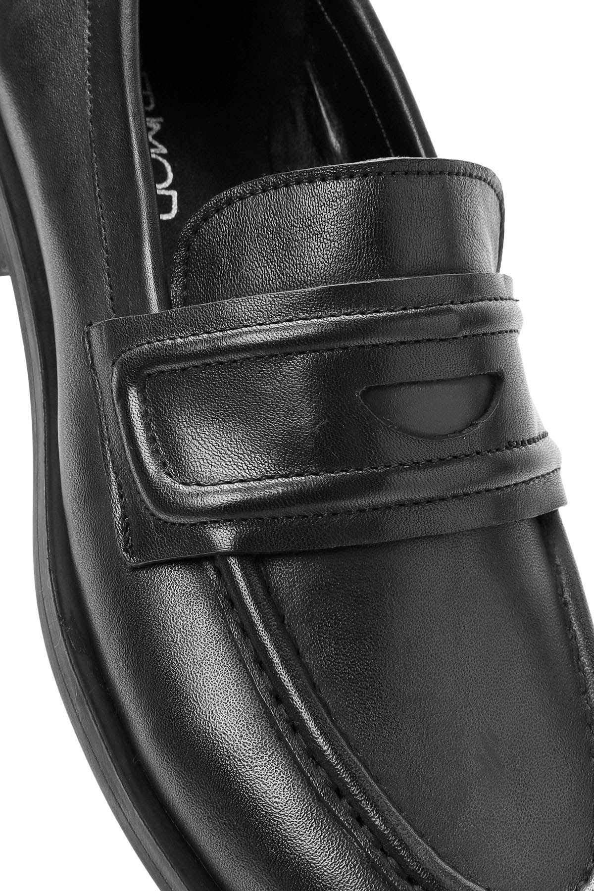 Kadın Siyah Klasik Deri Loafer - Image 9