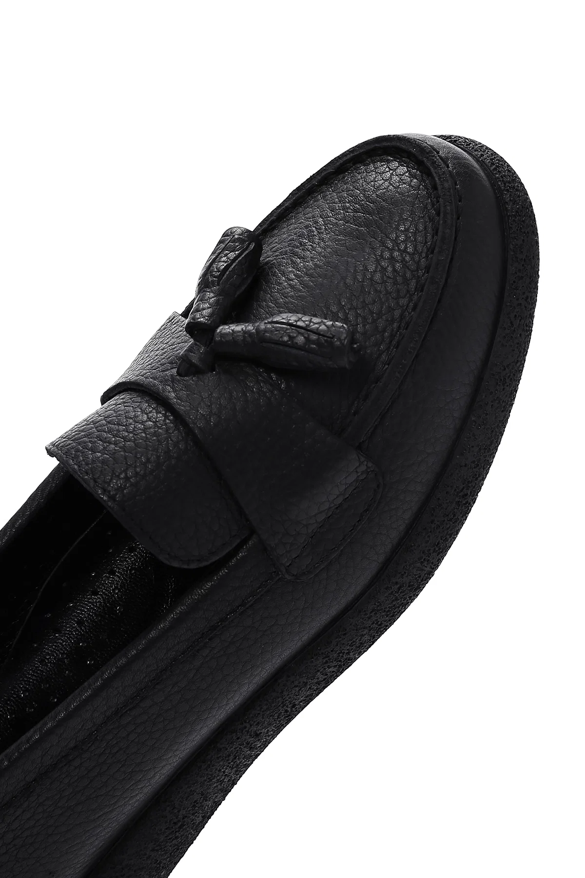Kadın Siyah Püsküllü Deri Comfort Loafer - Image 9