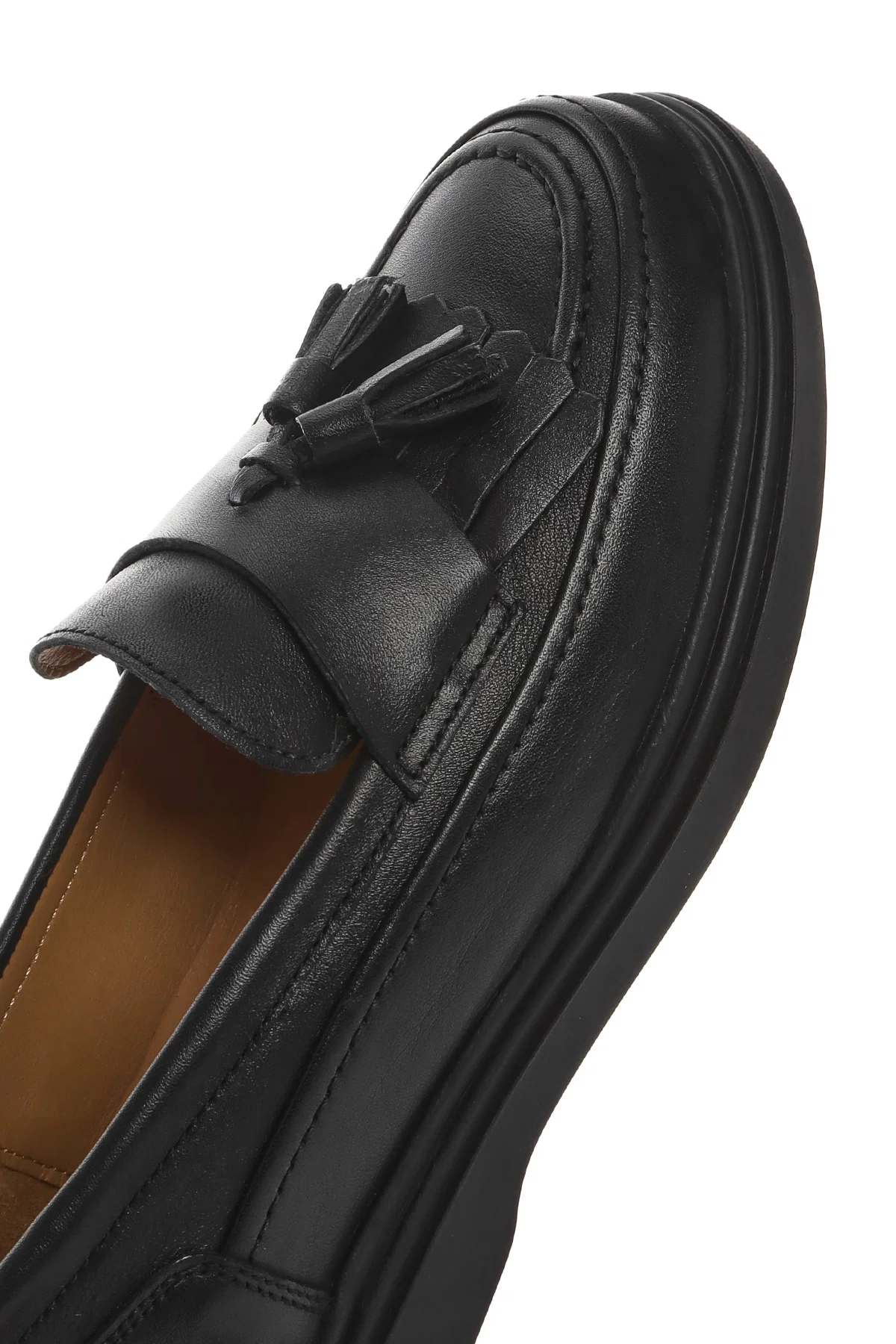 Kadın Siyah Püsküllü Deri Loafer - Image 10