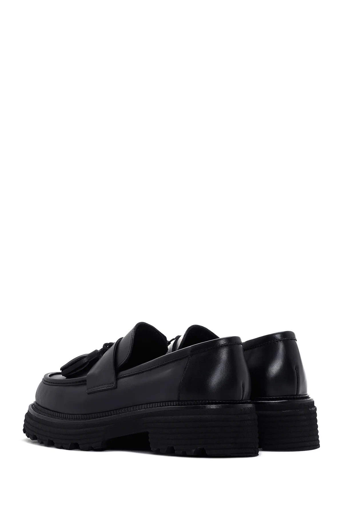 Kadın Siyah Püsküllü Deri Maskülen Loafer - Image 5