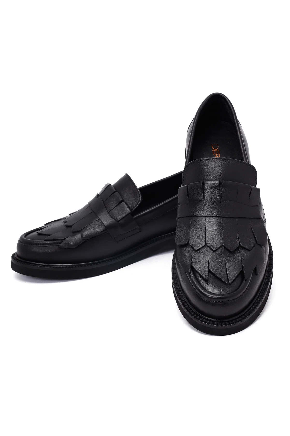 Kadın Siyah Püsküllü Deri Maskülen Loafer - Image 10