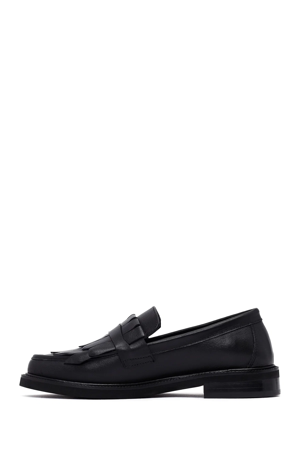 Kadın Siyah Püsküllü Deri Maskülen Loafer - Image 2