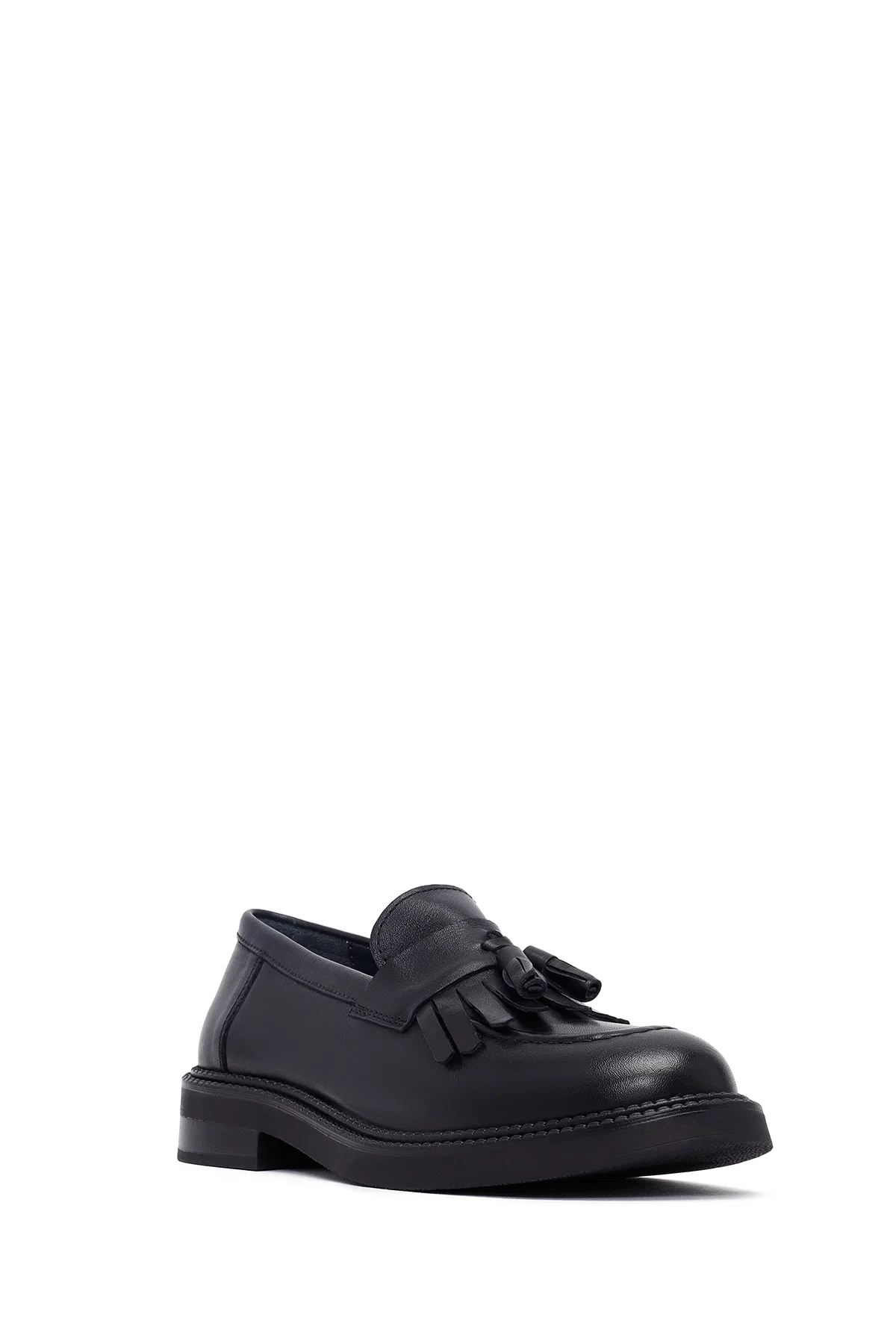 Kadın Siyah Püsküllü Deri Maskülen Loafer - Image 6