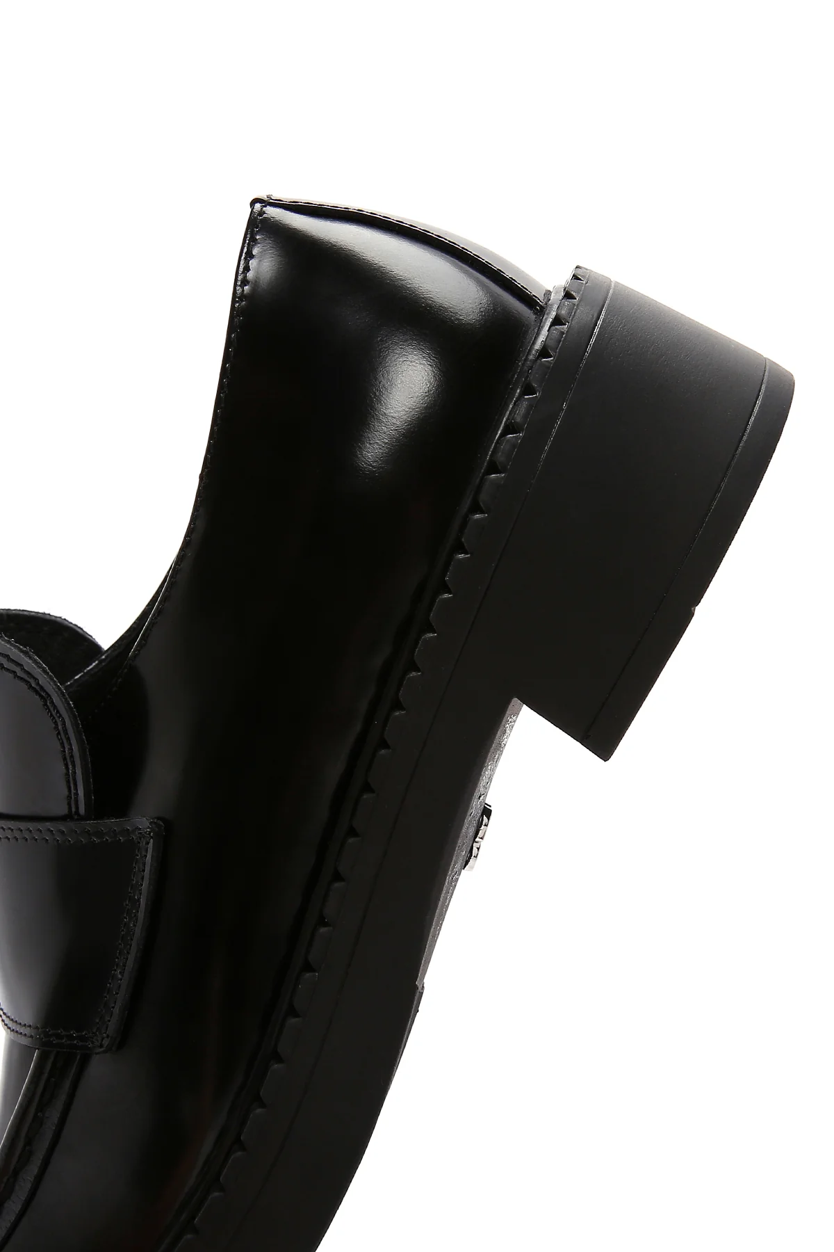 Kadın Siyah Rugan Deri Maskülen Loafer - Image 7