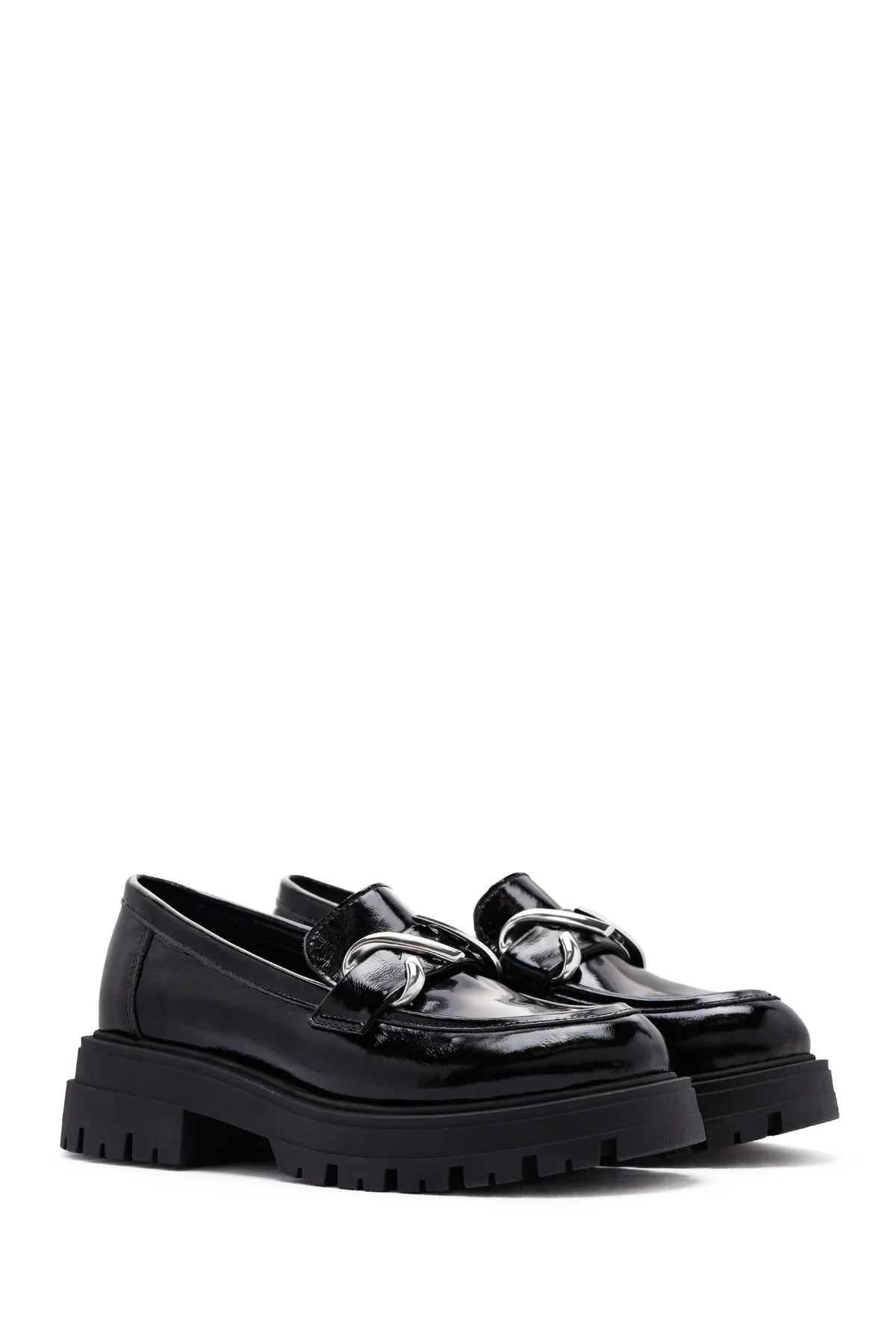 Kadın Siyah Rugan Deri Maskülen Loafer - Image 3