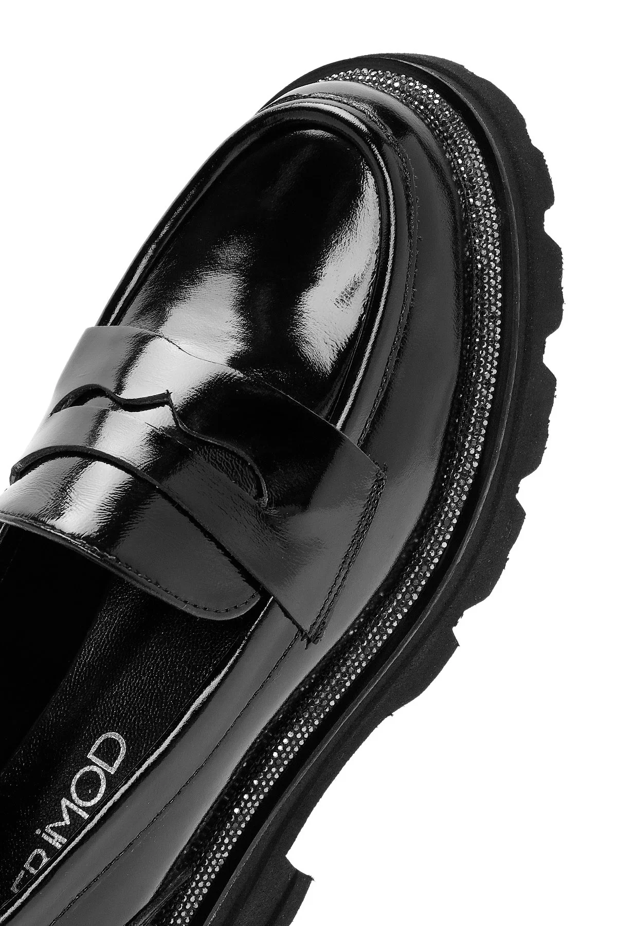 Kadın Siyah Rugan Deri Maskülen Loafer - Image 10