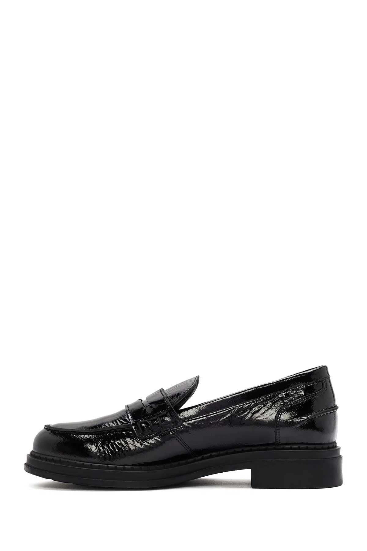 Kadın Siyah Rugan Deri Maskülen Loafer - Image 2