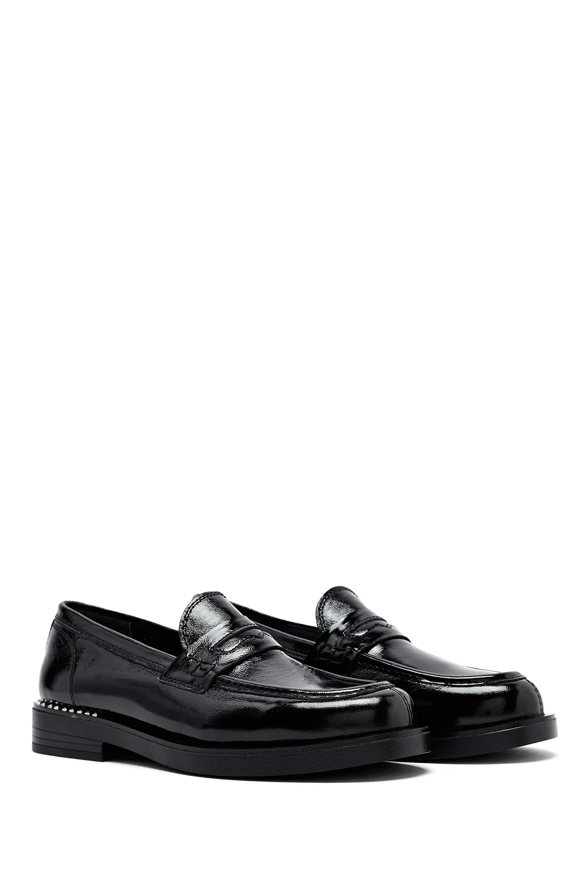 Kadın Siyah Rugan Deri Maskülen Loafer - Image 3