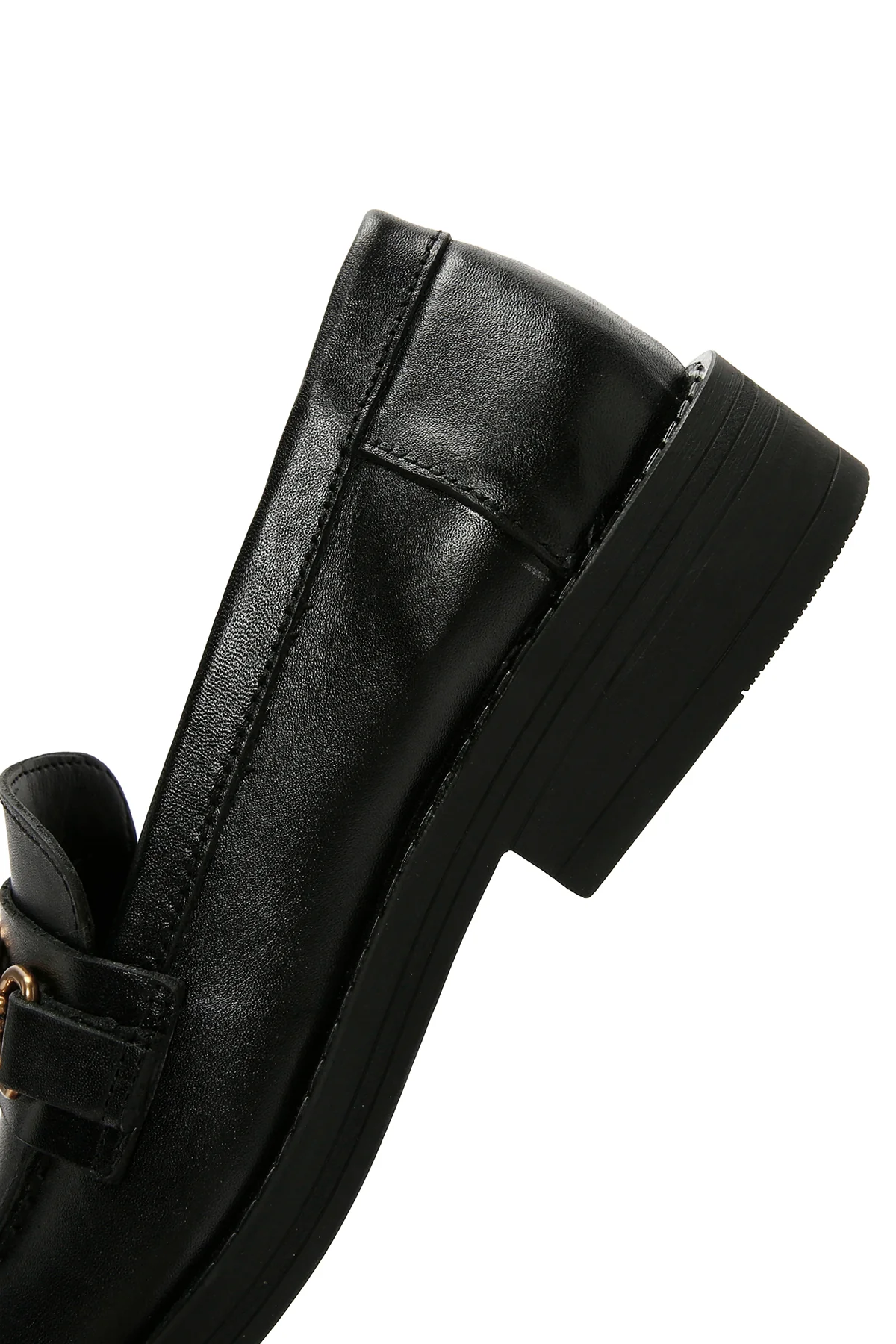 Kadın Siyah Toka Detaylı Deri Maskülen Loafer - Image 7