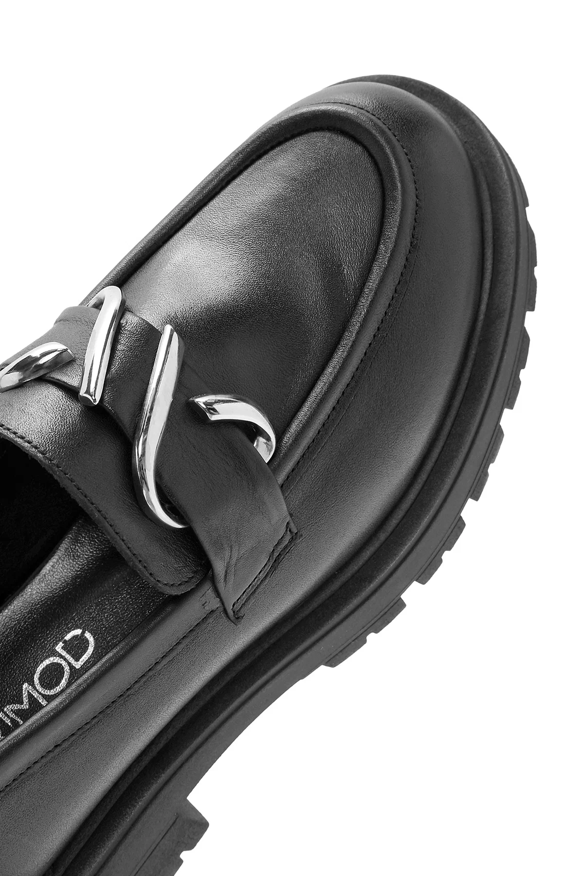 Kadın Siyah Toka Detaylı Deri Maskülen Loafer - Image 10