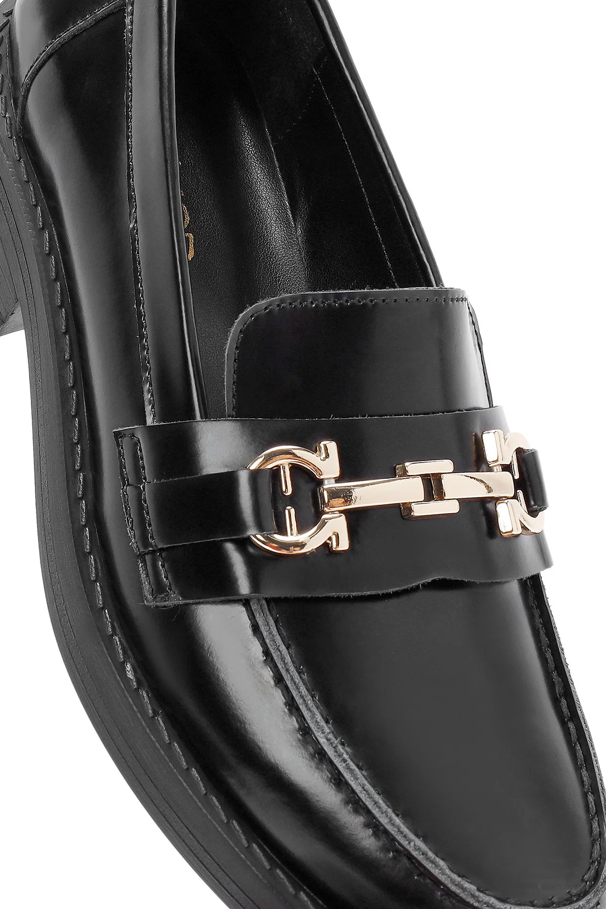 Kadın Siyah Toka Detaylı Deri Maskülen Loafer - Image 9