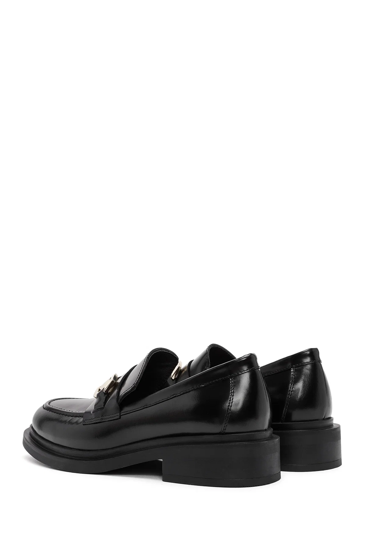 Kadın Siyah Toka Detaylı Deri Maskülen Loafer - Image 5